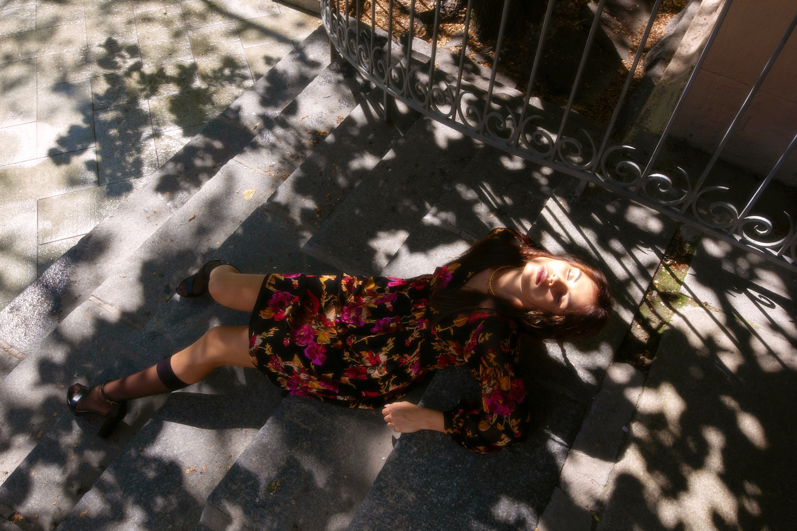 Контент-съемка модели Яны Выговской. Кизя Мисриева — фотограф: плёнка, цифра. Москва и не только