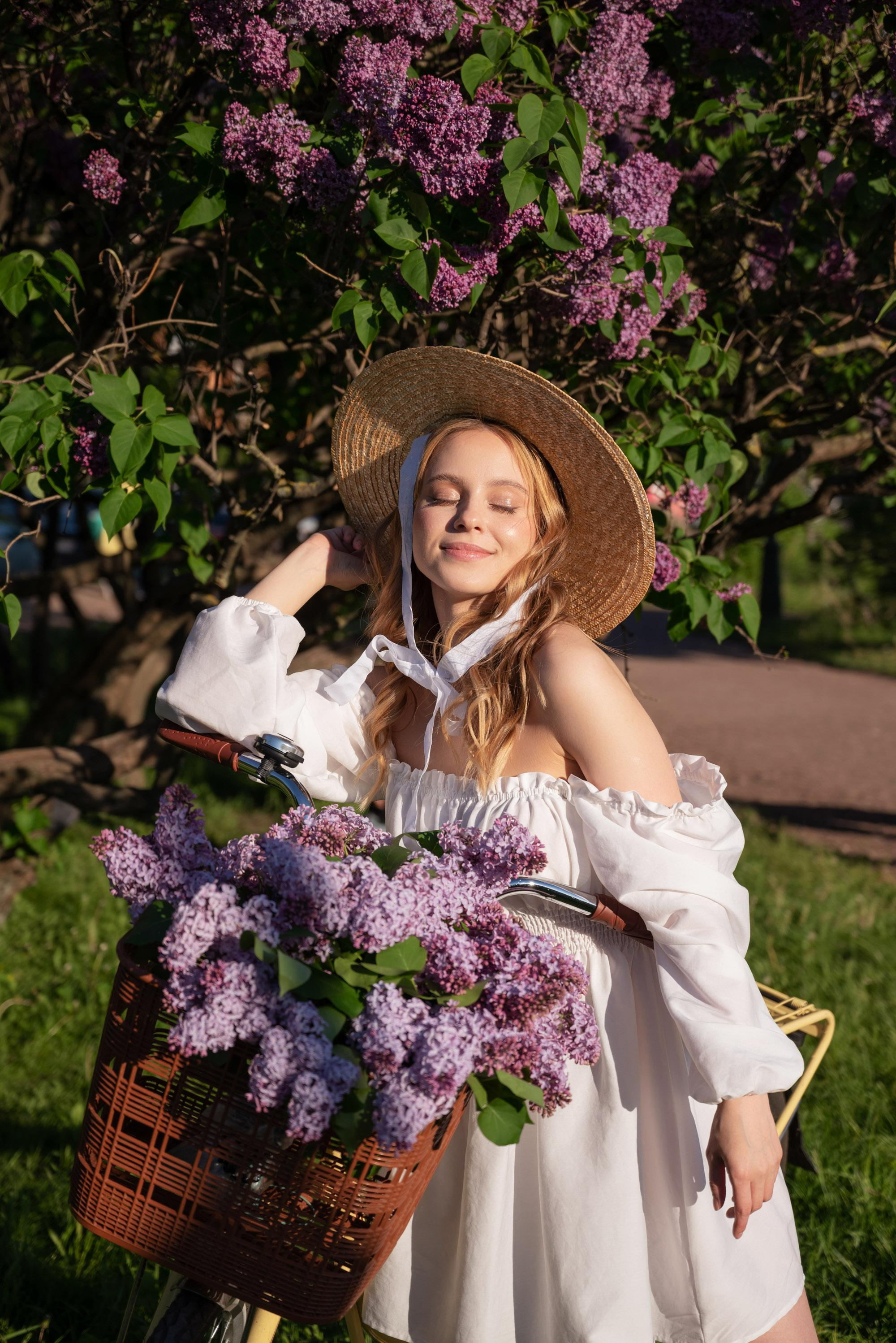Цветущая сирень. Свадебный фотограф в Санкт-Петербурге Владислава Тюльпина