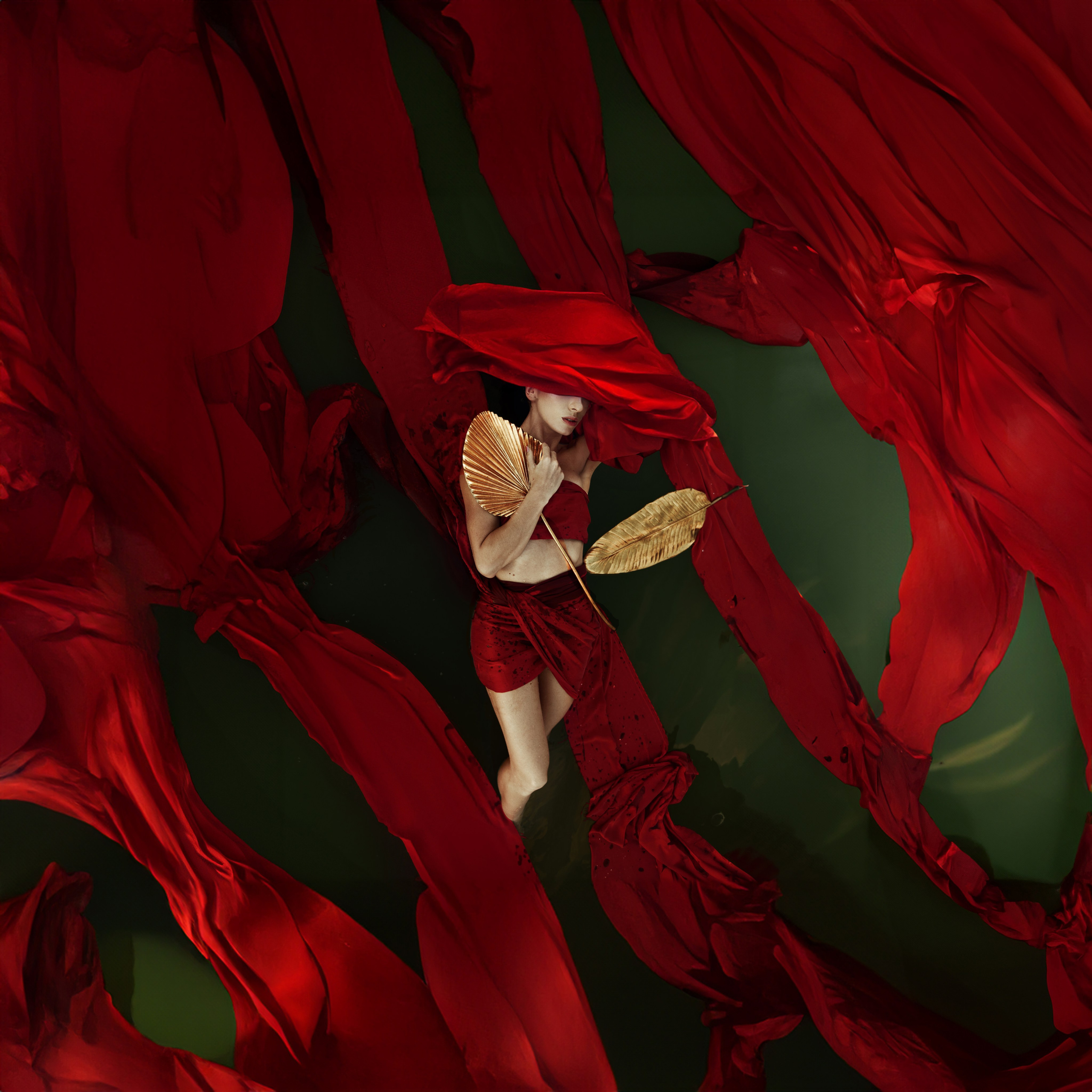 Проект для бренда Эко-Шелка Cho_effect. ART PHOTOGRAPHER KIRILL SAKRUKIN