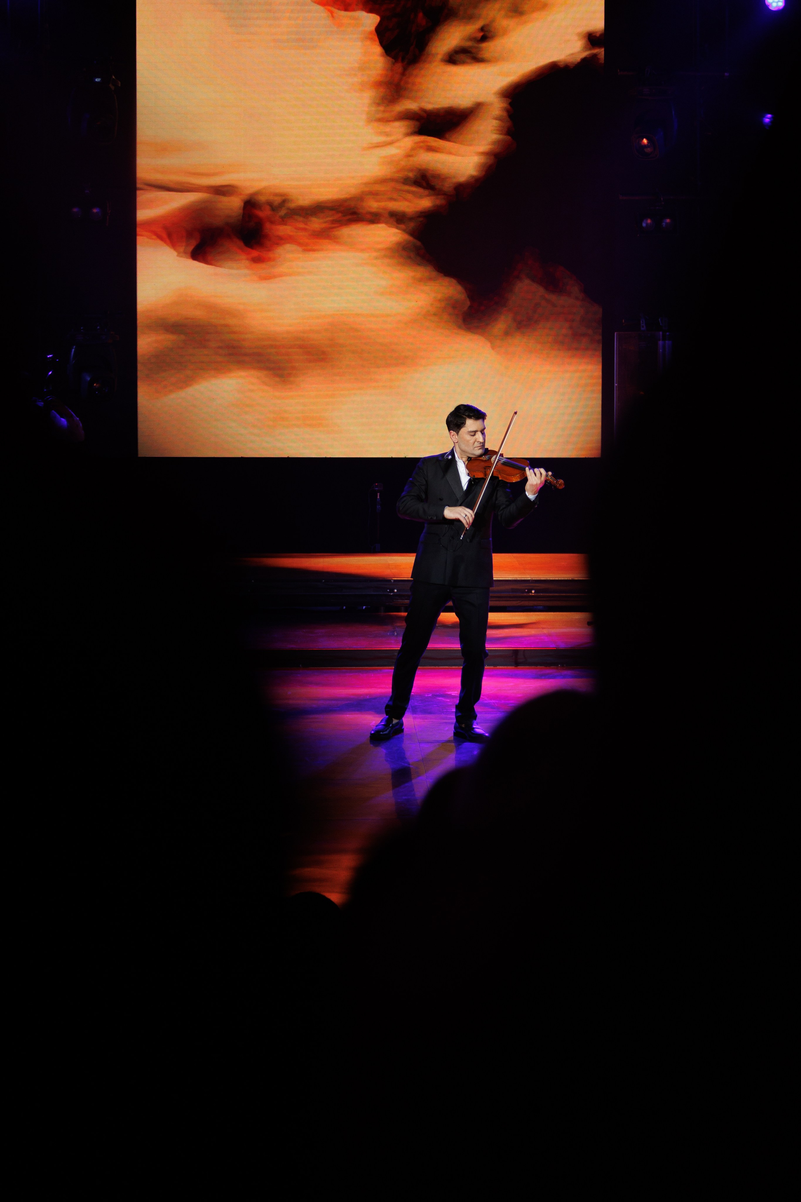 Сольный концерт Эдгара Акобяна. Студийный и свадебный фотограф в Москве Айк Саркисян