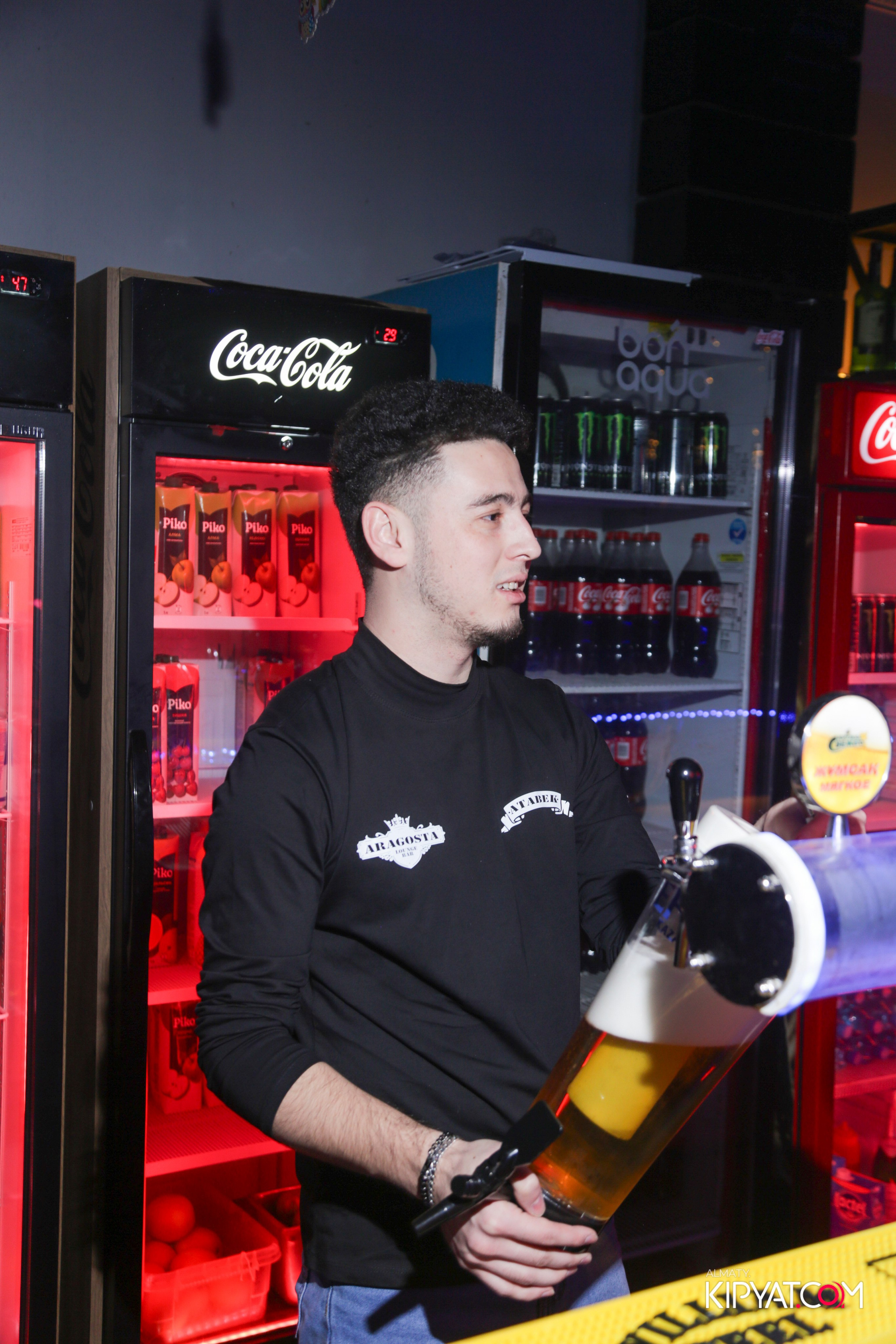 ARAGOSTA ДИСКО-БАР. КИПЯТКОМ АЛМАТЫ! Фотосъемка мероприятий в Алматы