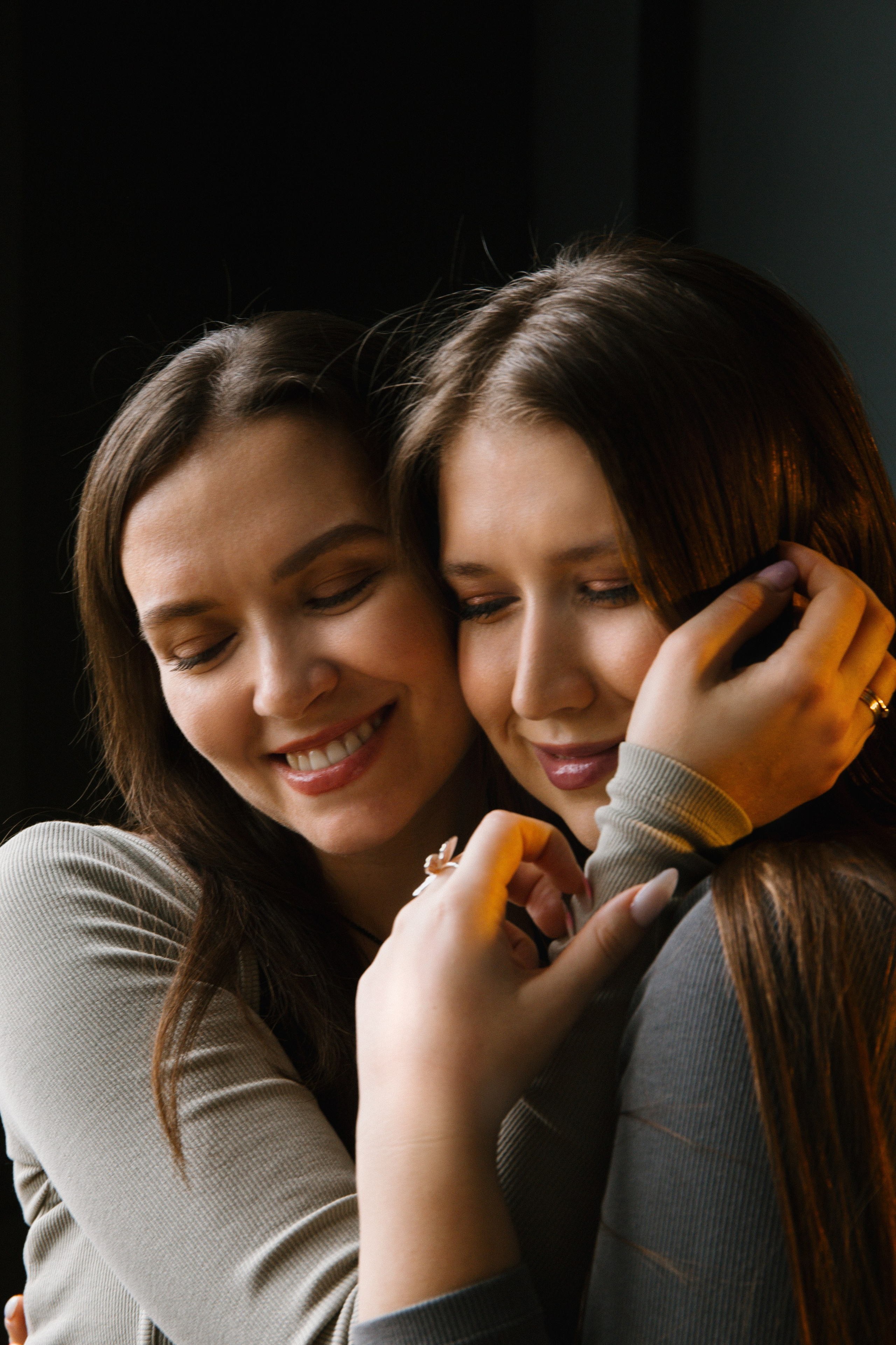 Две сестры. Свадебный и портретный фотограф в Новосибирске Любовь Исакова