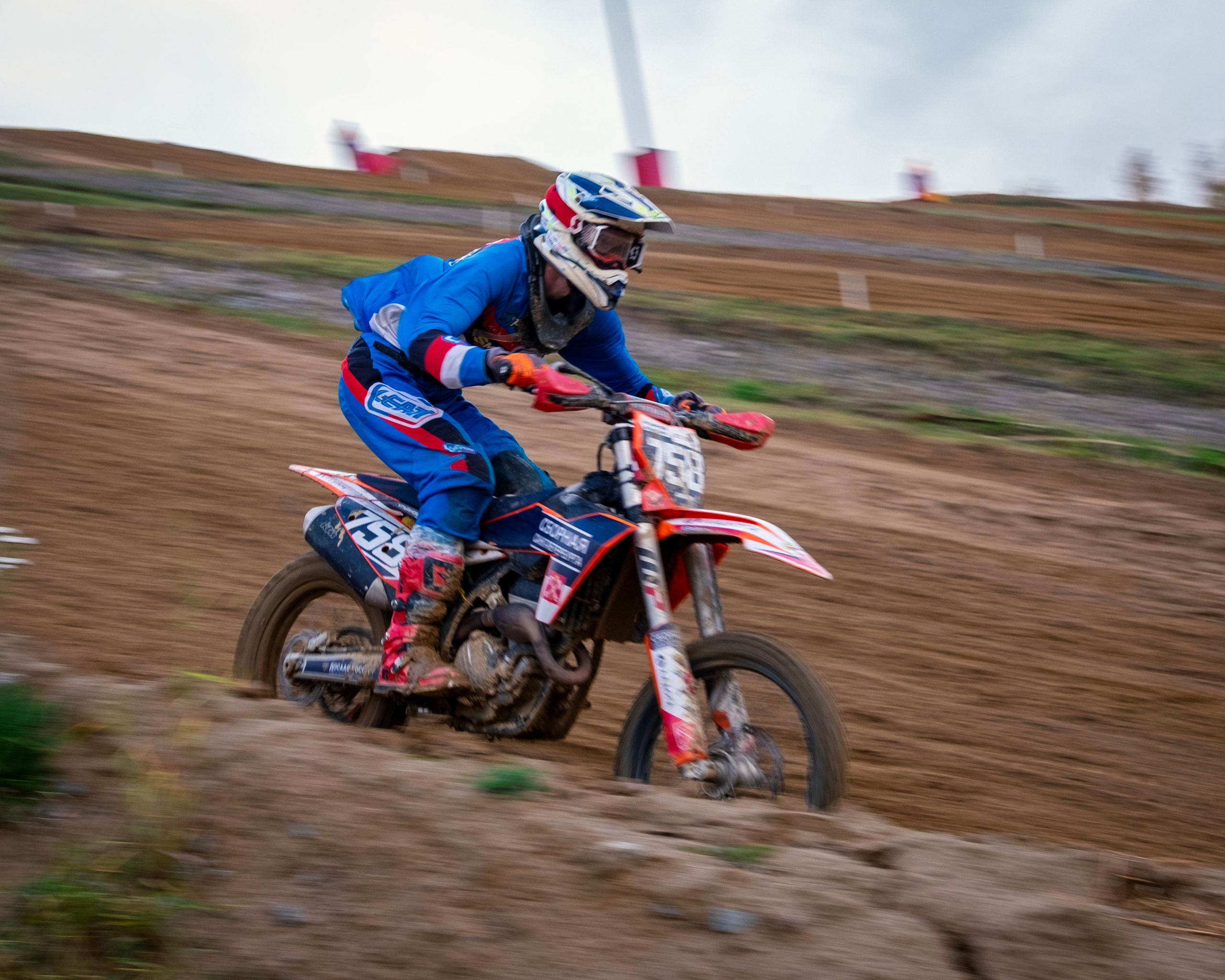 Мотокросс (Игора Драйв). Автомобильные фотографии и рисунки в Санкт-Петербурги Пашков Дмитрий