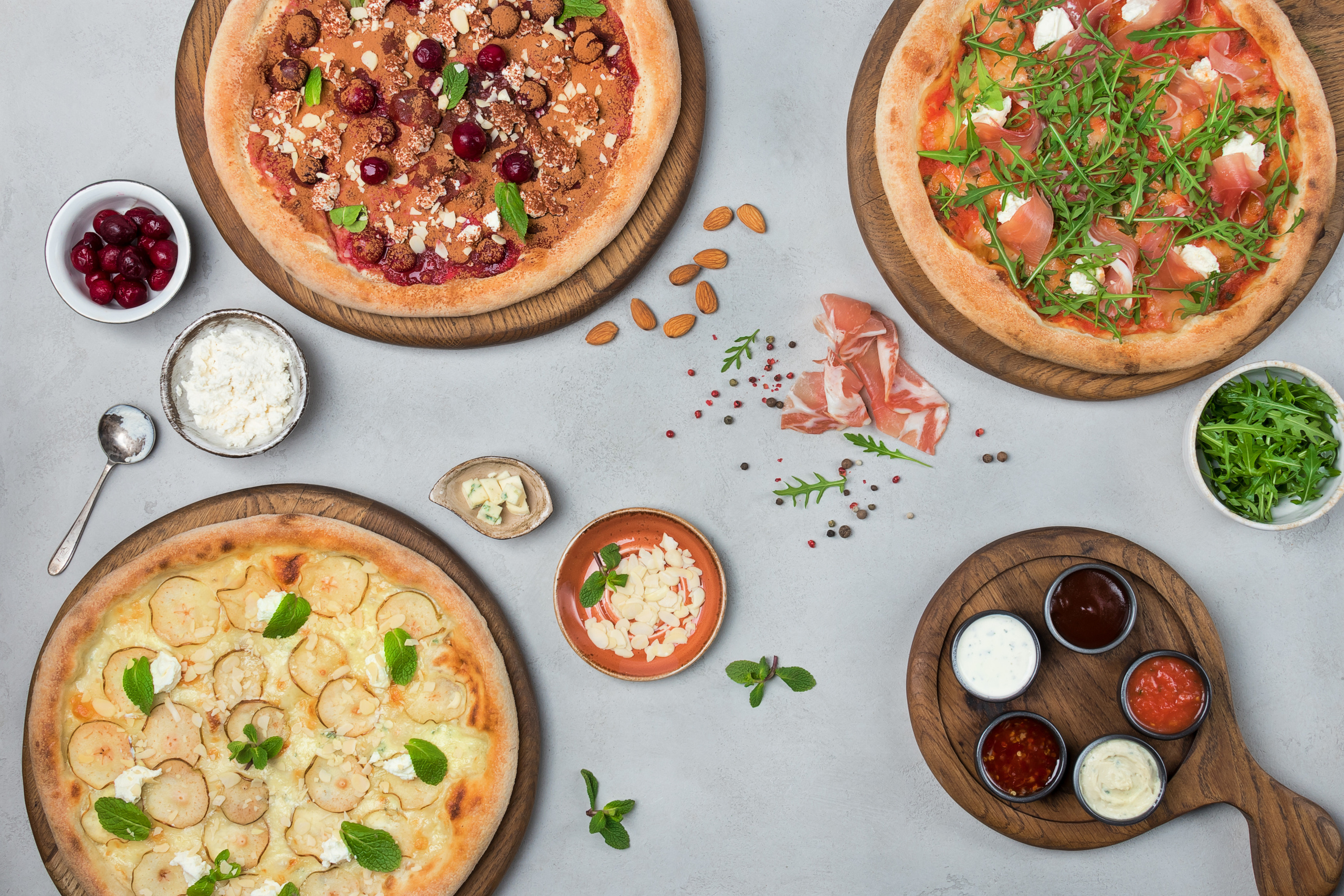 Пиццерия Дядюшка Джо. Съемка меню для печати. Предметный фотограф Надежда Яхонтова