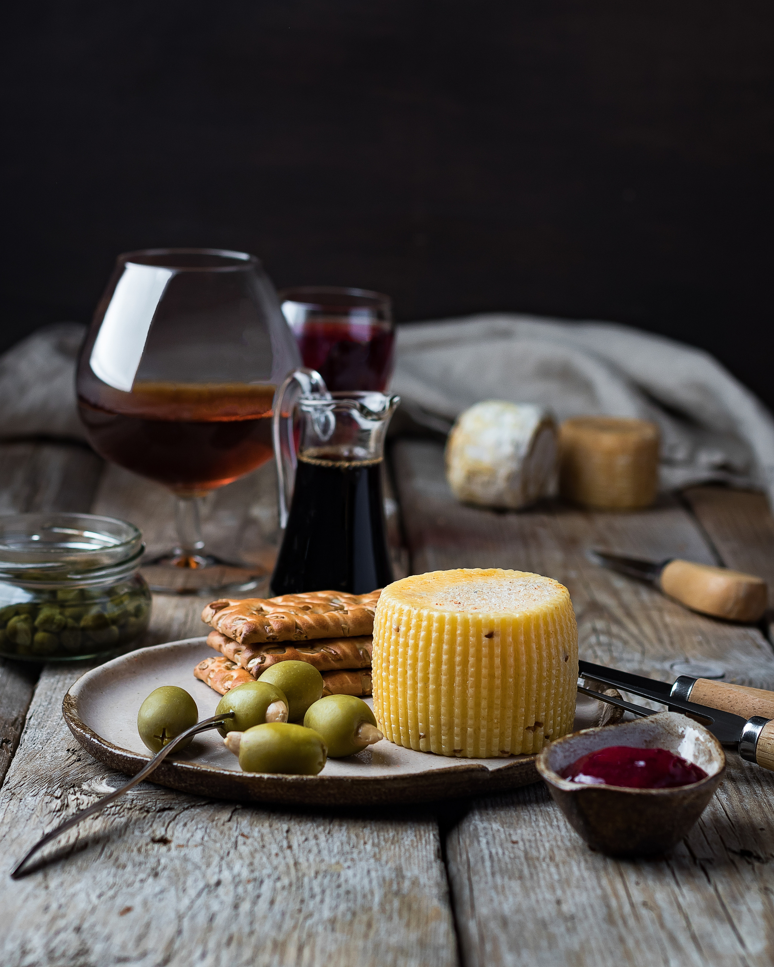 Частная сыроварня. Имиджевая съемка. Предметный фотограф Надежда Яхонтова