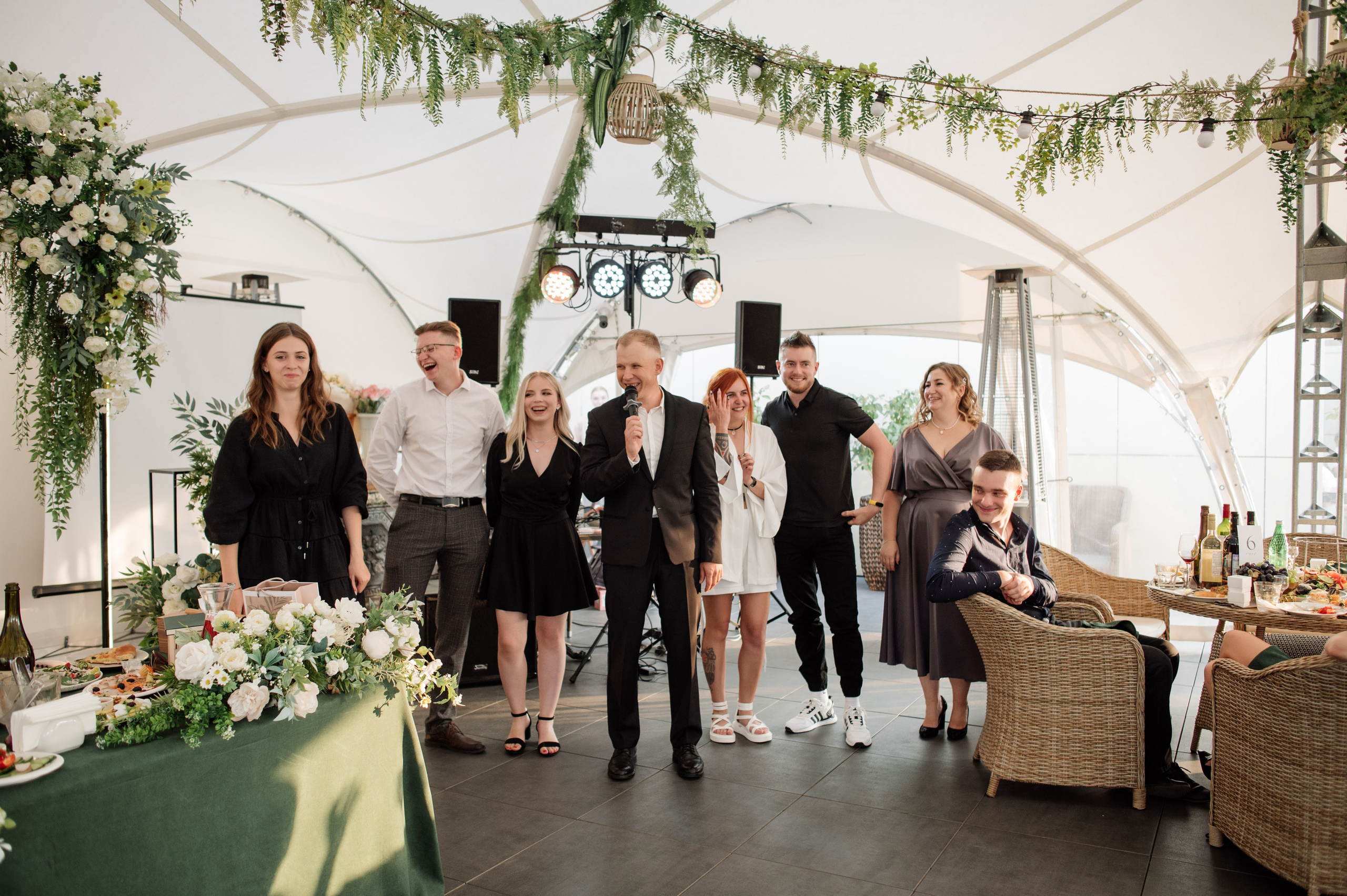 Свадебная фотосессия в Брянске, ресторан «Инжир». Свадебный и репортажный фотограф видеограф Брянск/Москва