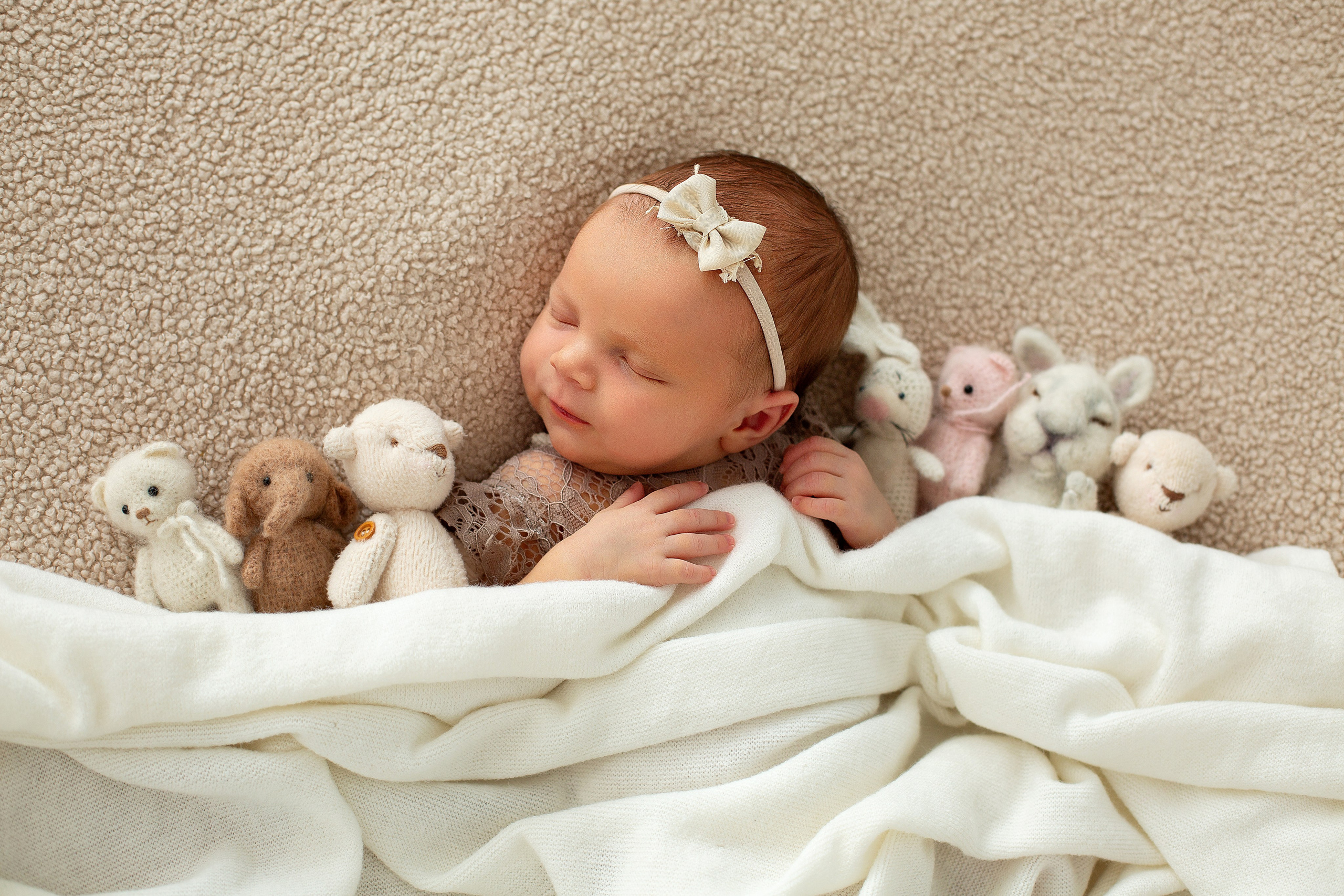 Новорожденные малыши. Семейный и детский фотограф в Омске Юлия Жукова