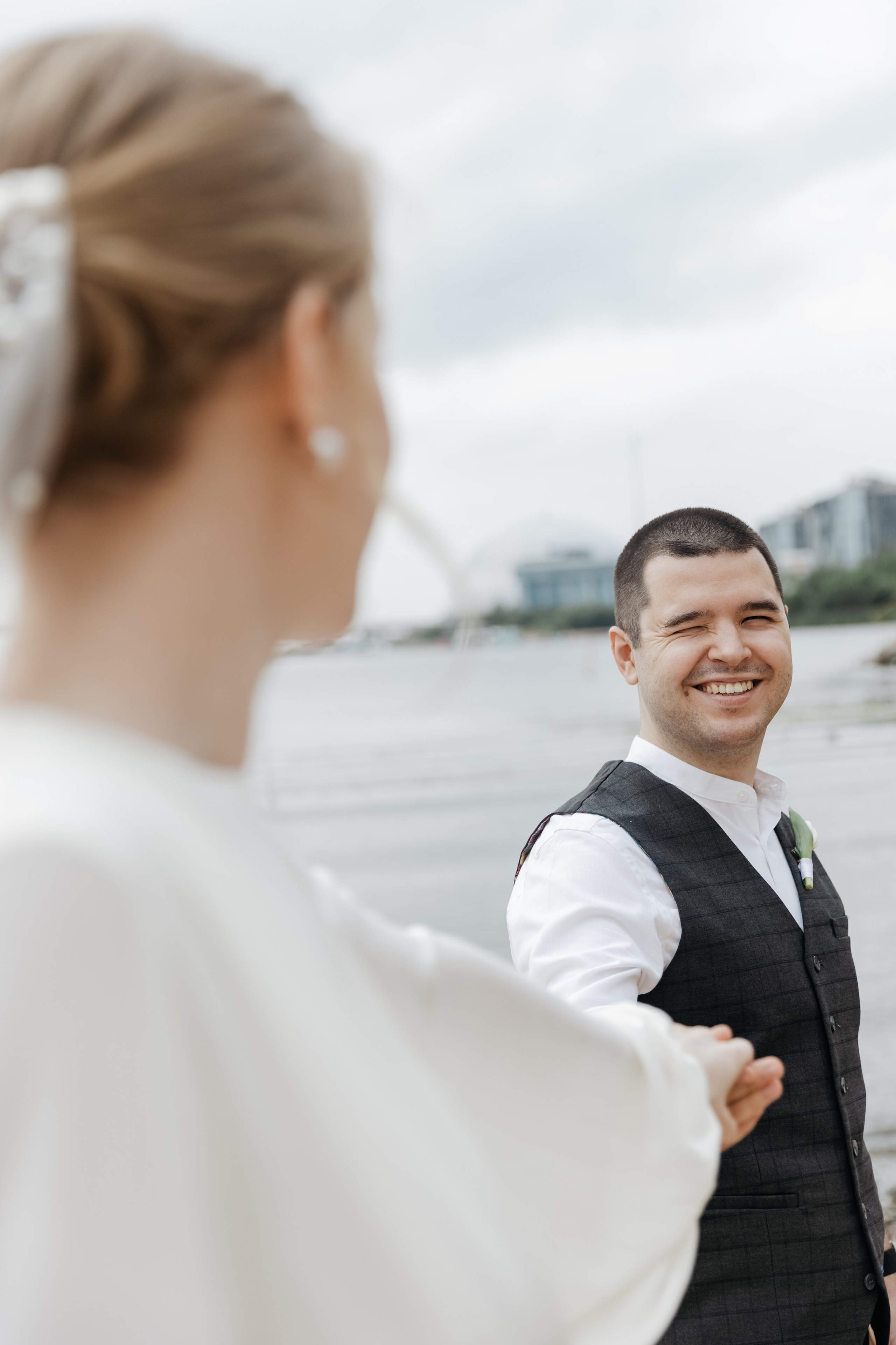 У нас было 2 дня, 2 радуги, 2 времени года и одна любовь. Свадебный фотограф в Санкт-Петербурге