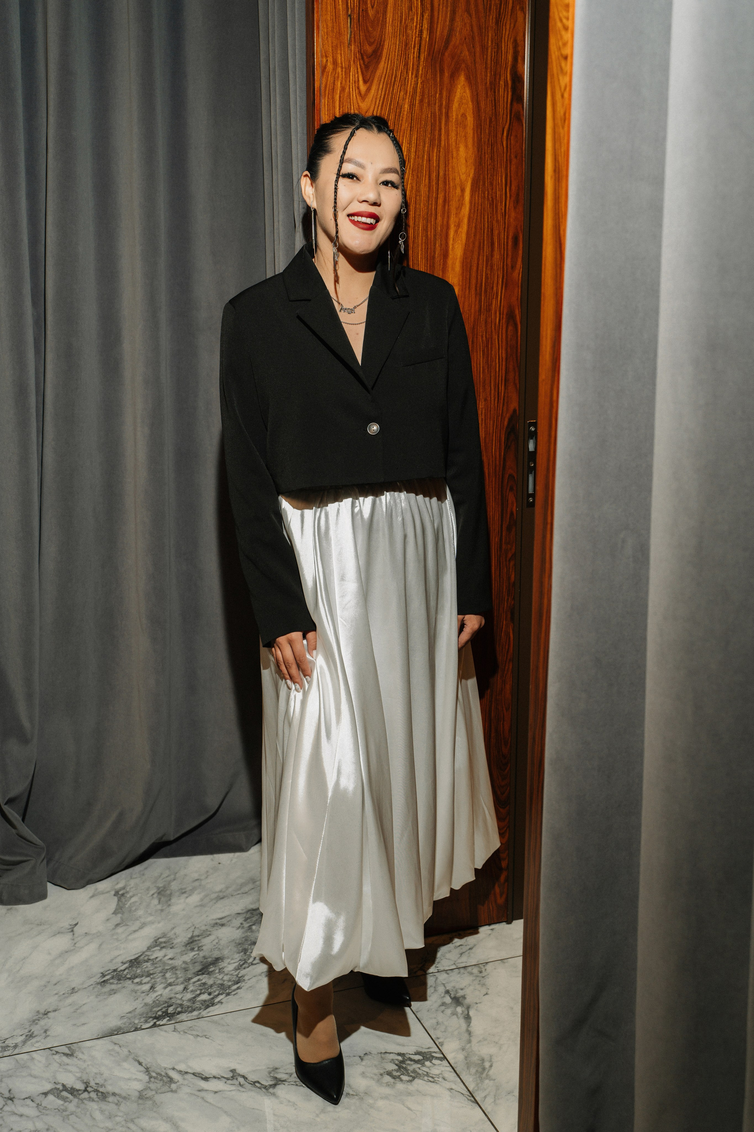 11 мая (суббота). BENUAR Restaurant