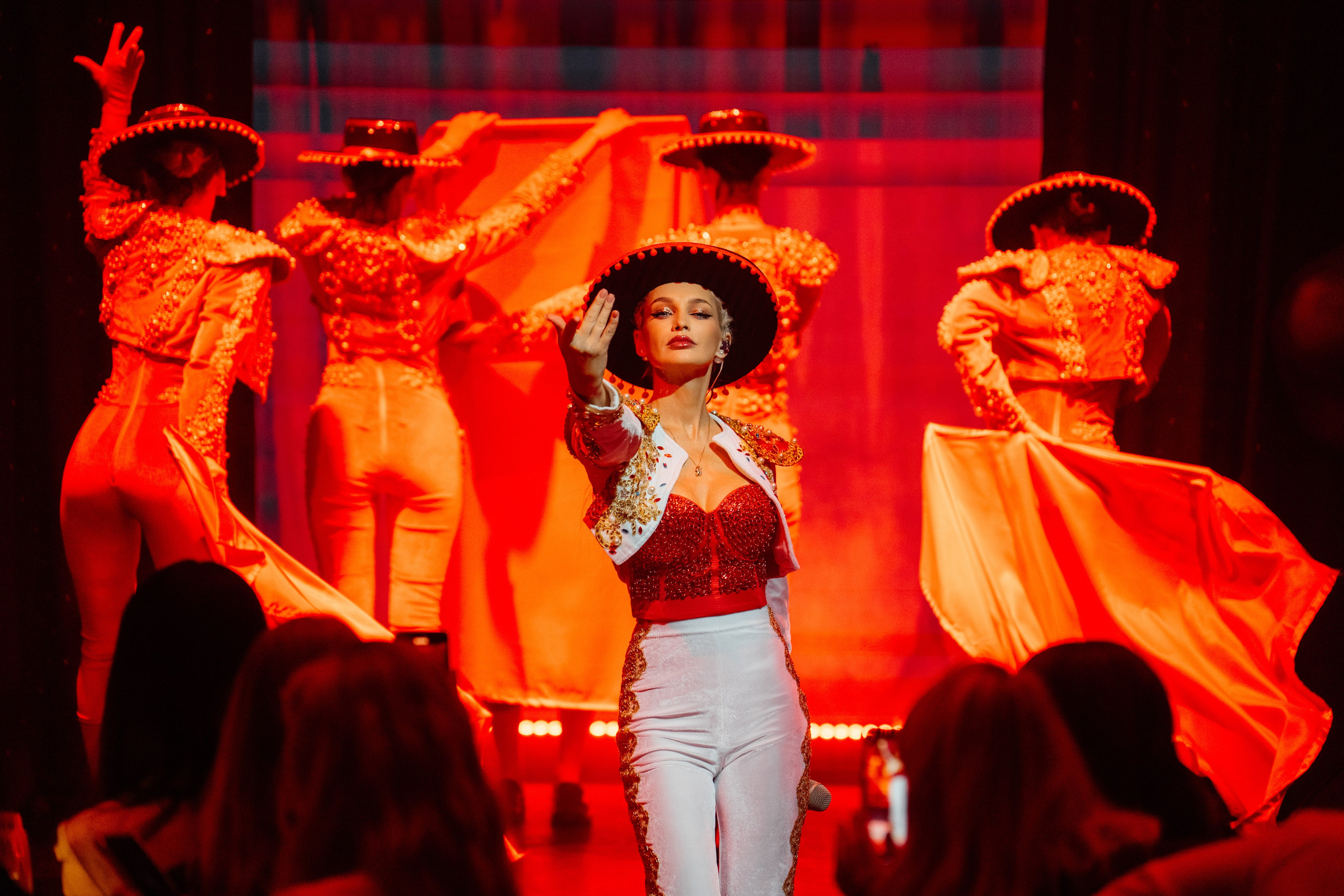 2 апреля (среда). BENUAR Restaurant