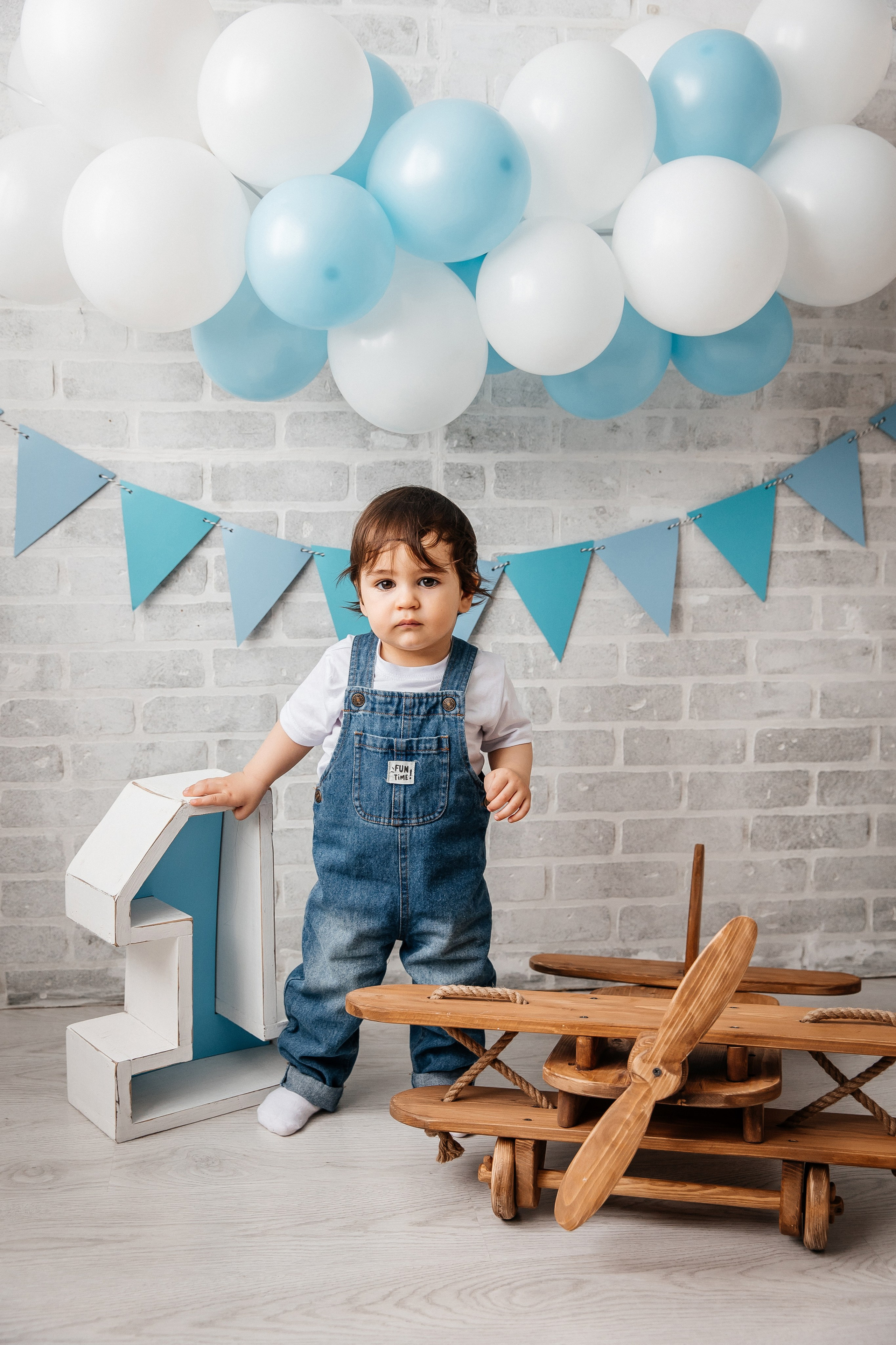Самолёт. Детский фотограф, выпускные альбомы в Нижнем Новгороде Бодягина Мария