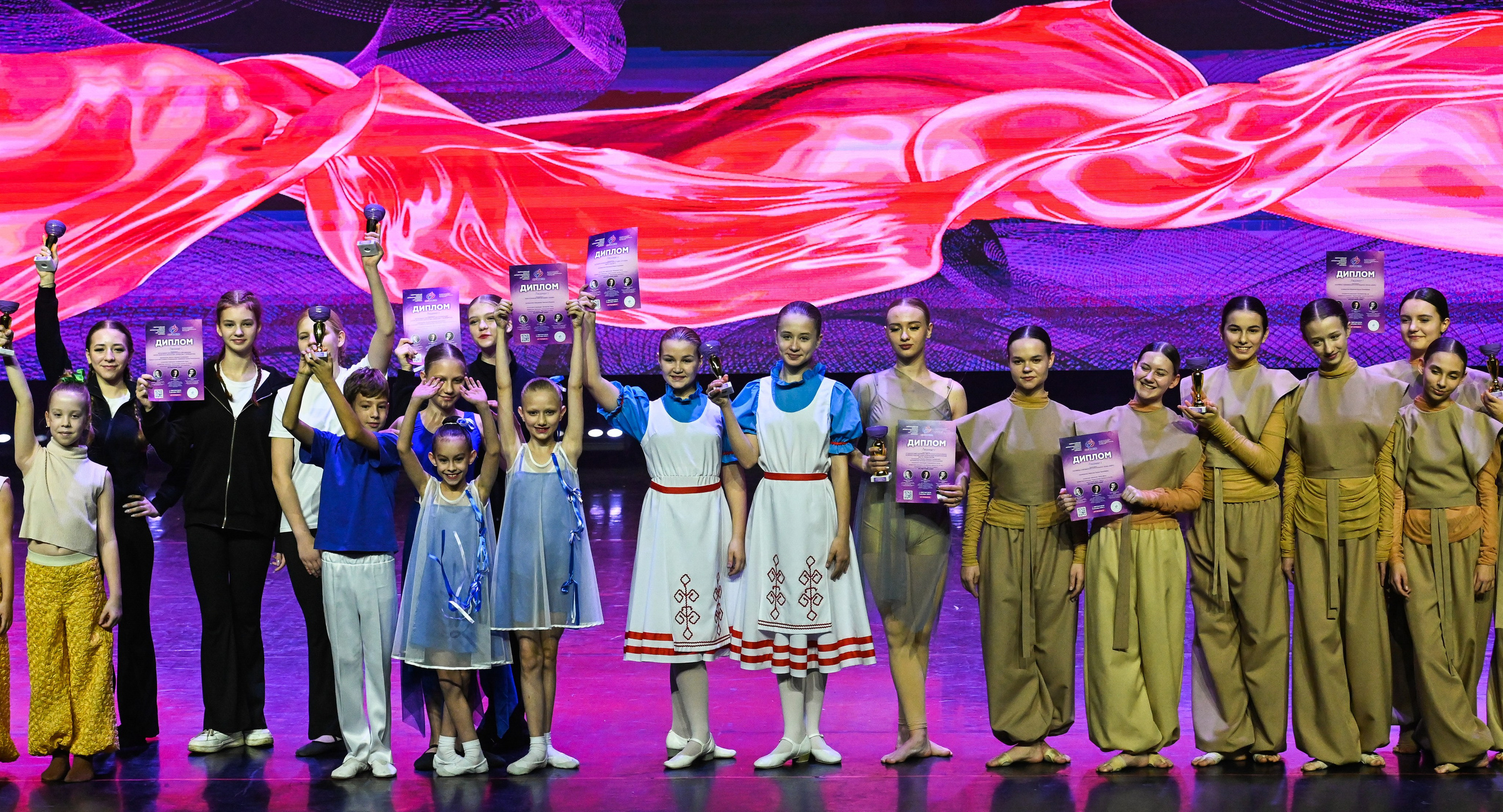 09.11.2024 Фестиваль хореографического искусства «АРТ-КОМПАС. БАЛТИКА» г. Светлогорск. Медиастудия Фото Концепт