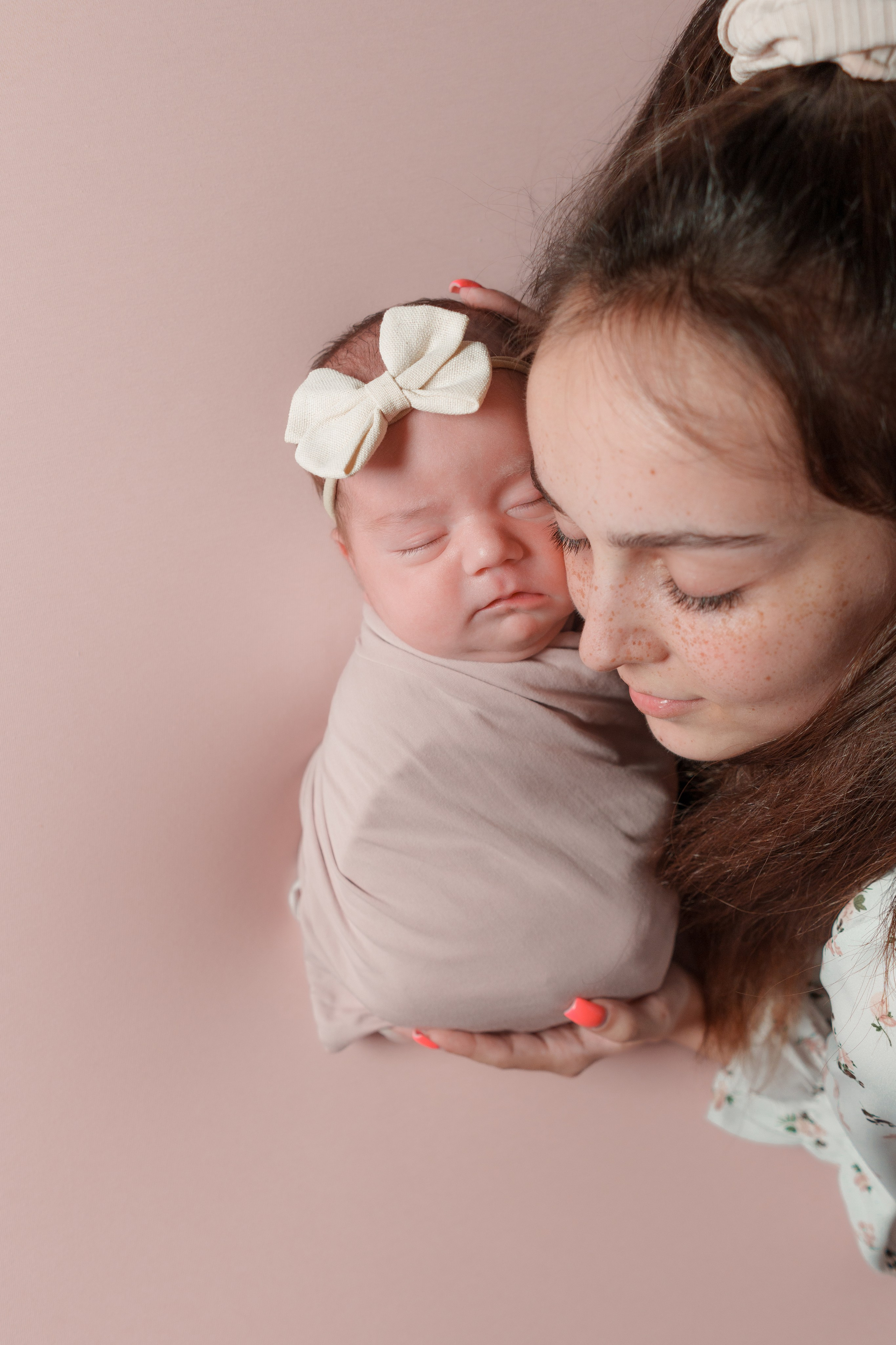 ✨. Профессиональный фотограф новорожденных Тверь