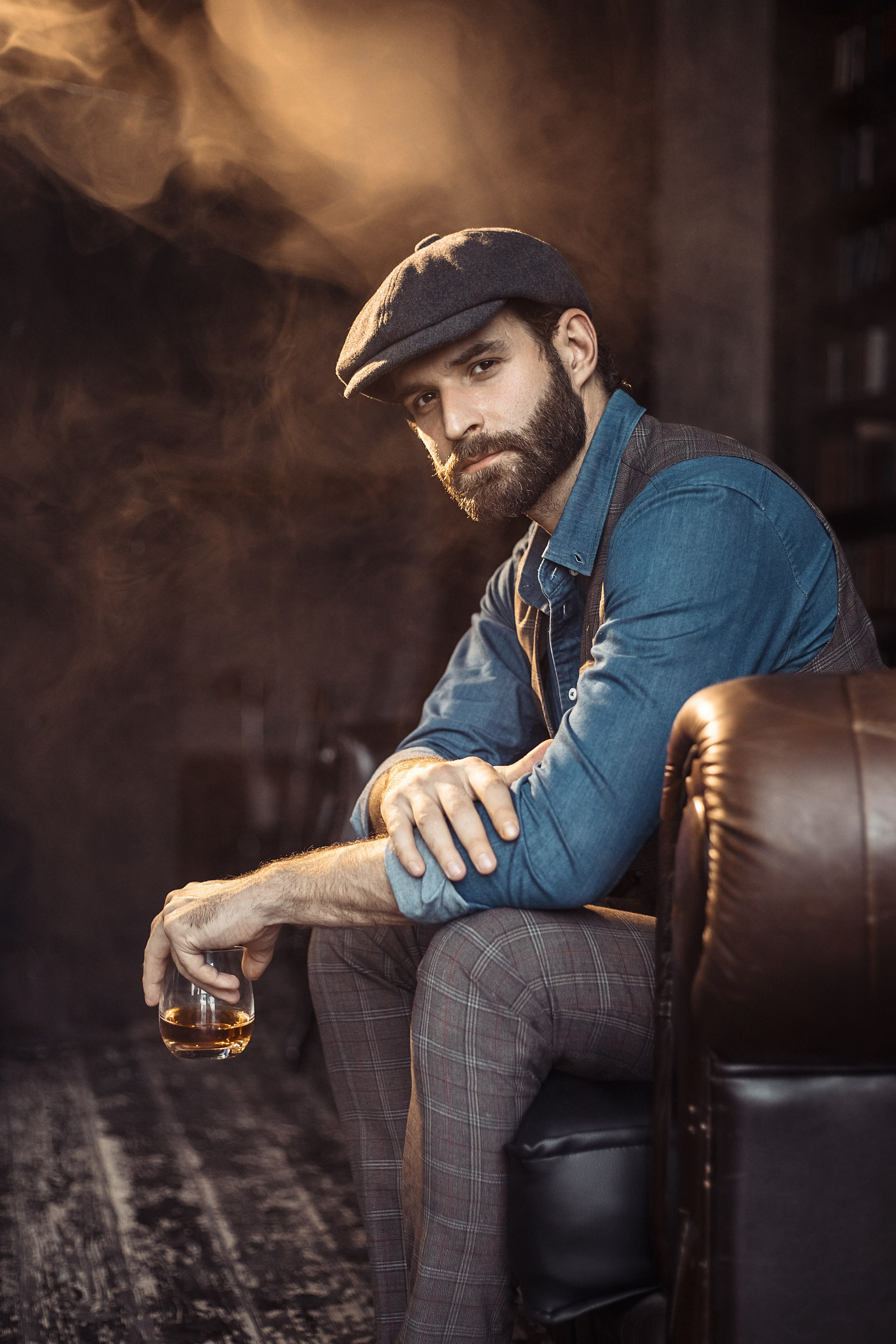 съемка в фотостудии с дым машиной