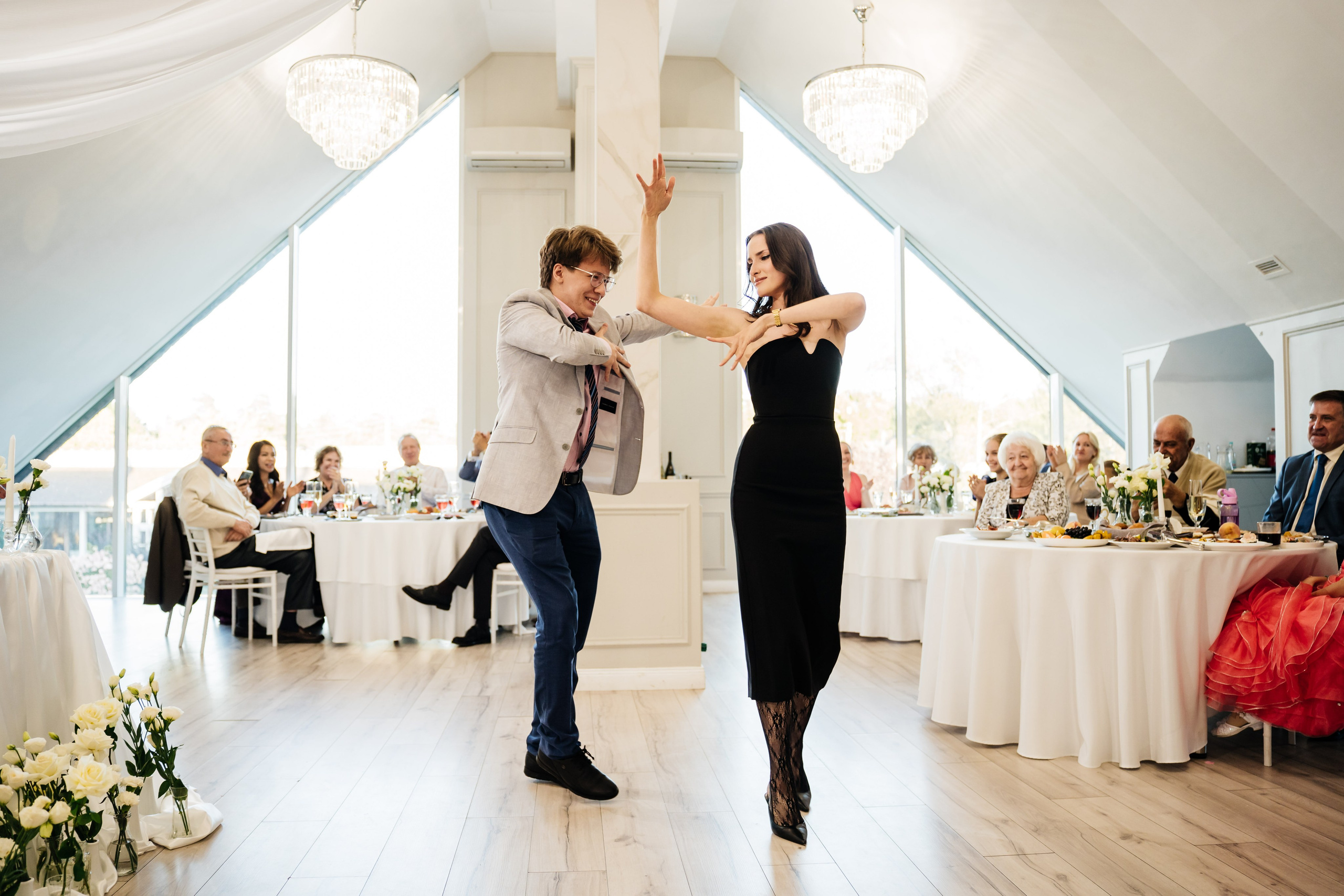 Максим и Майя. Видеограф и Фотограф в Челябинске Ксения и Владимир Рюмины