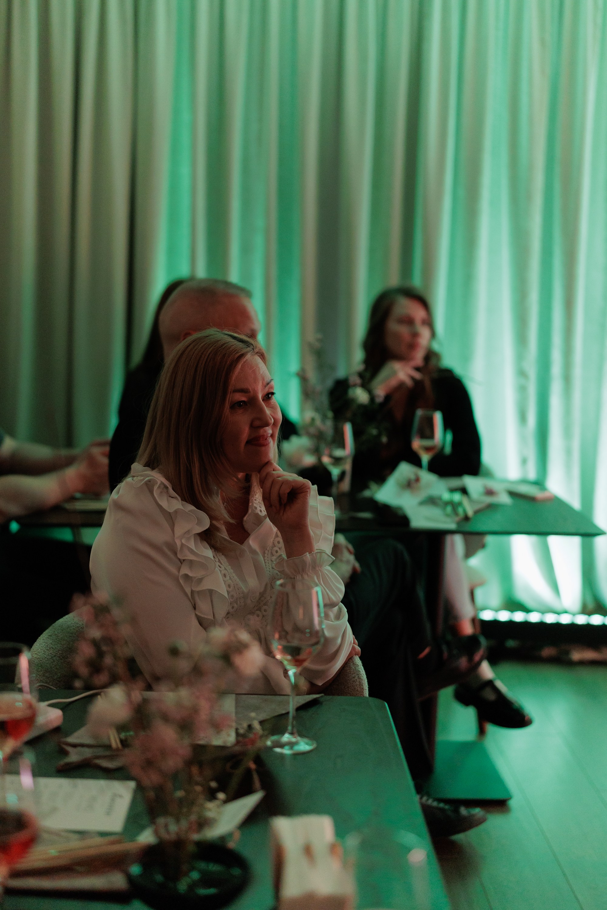 Гастроужин в р.Komorebi (may.25). Свадебный фотограф