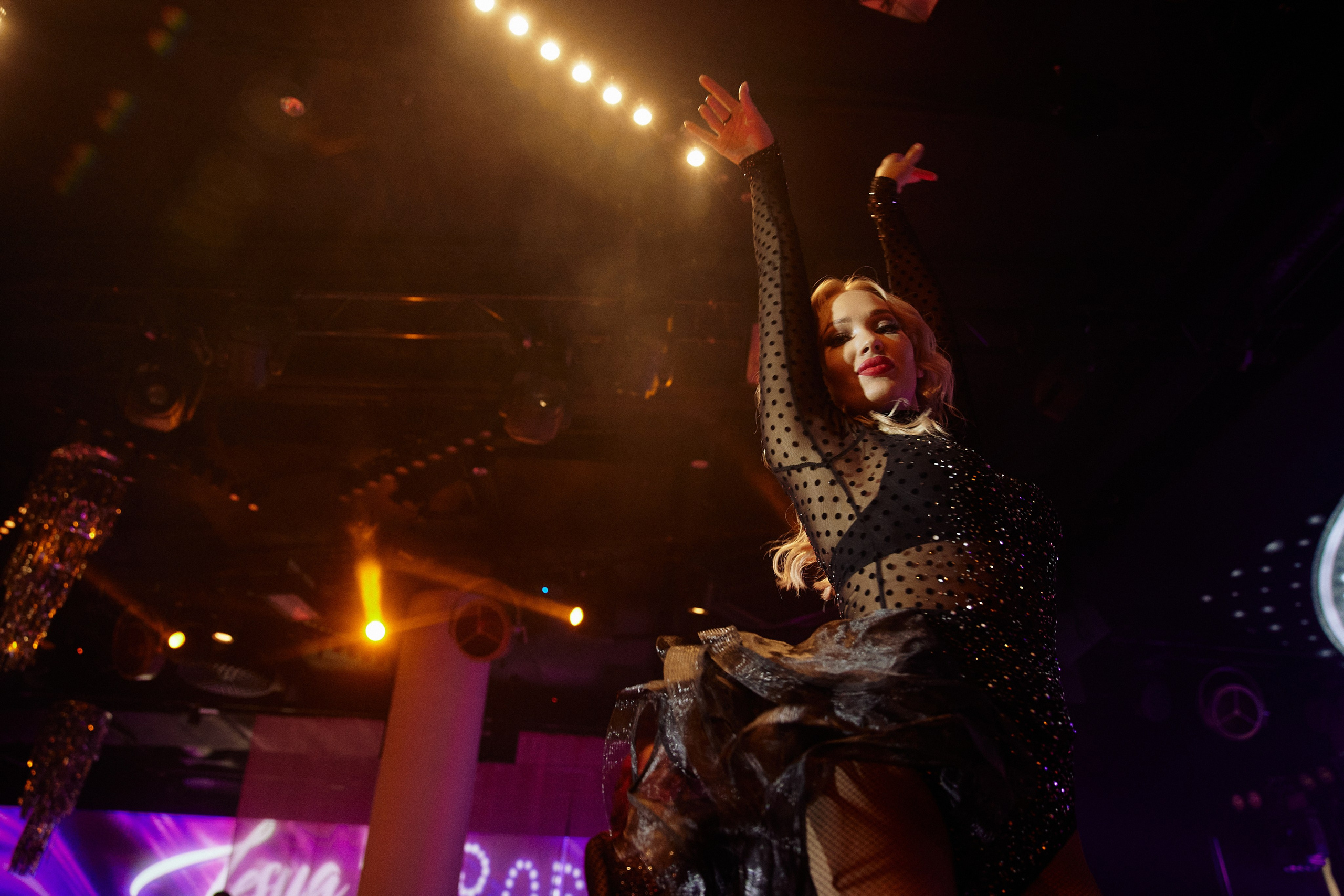 LESYA CABARET. Дмитрий Мазуркевич: Профессиональный Репортажный Фотограф