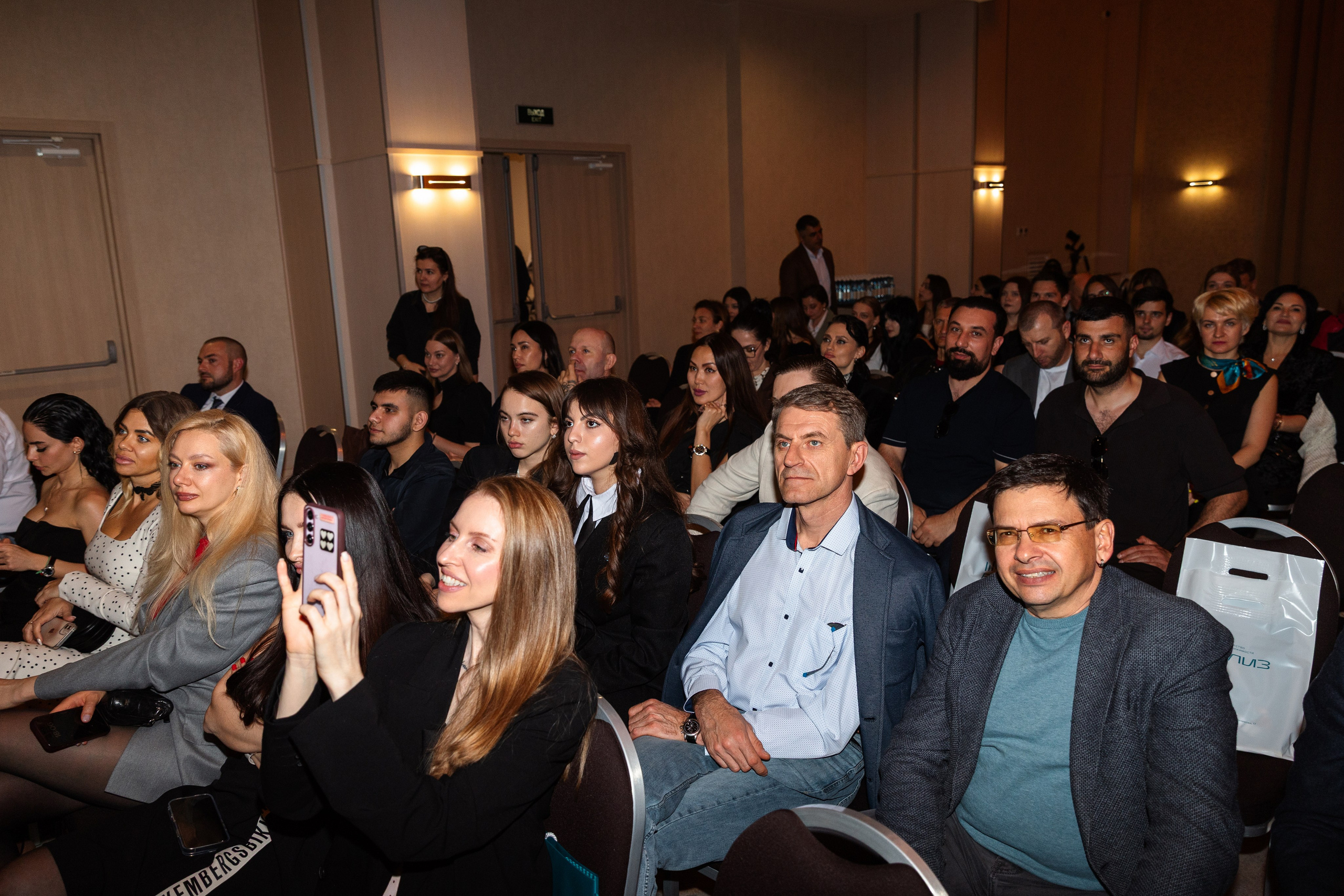 Конференция АВАНТИ. Фотограф Краснодар Настя Зокс