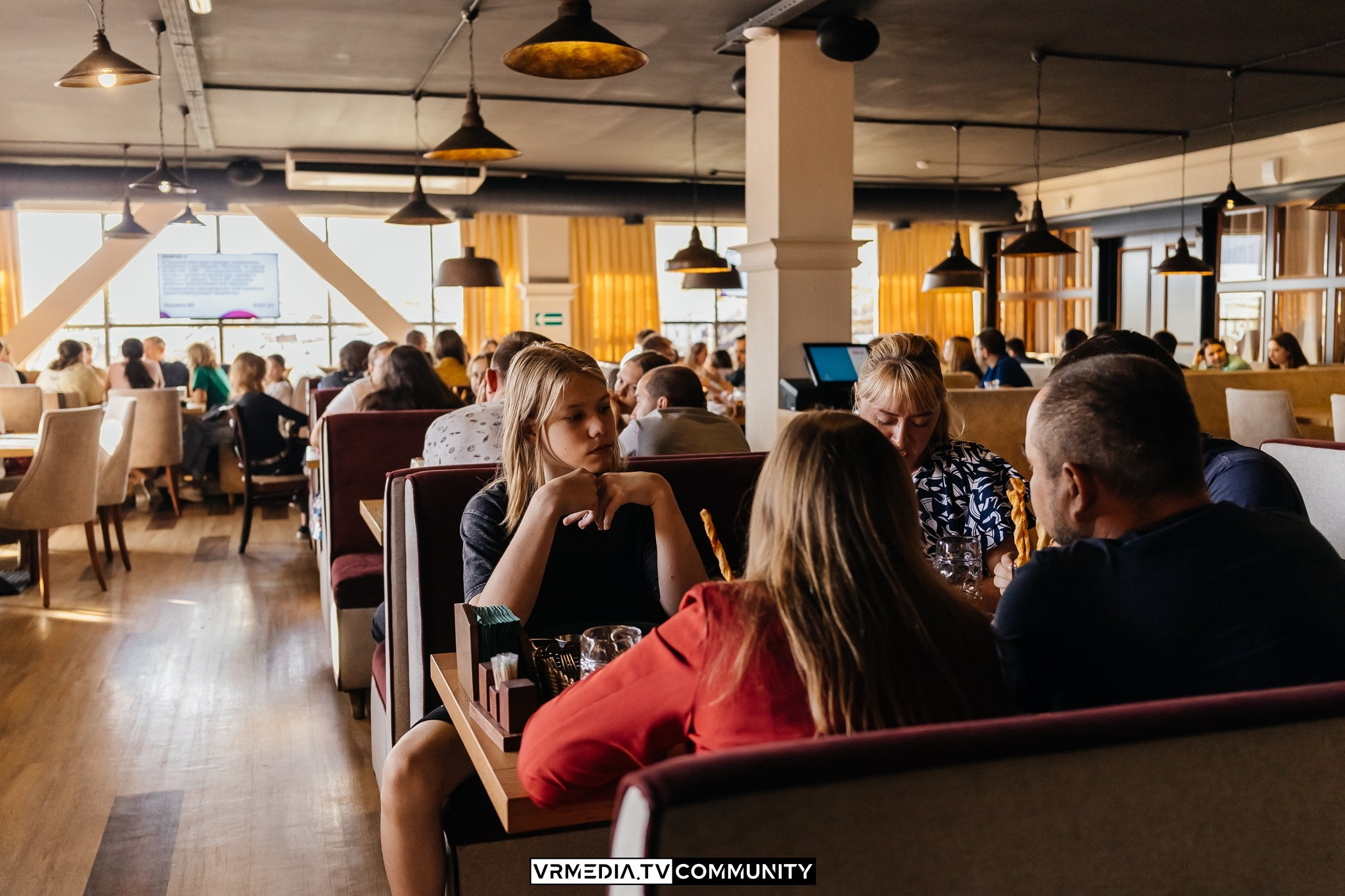 Ресторан «Мюнхен»: Эйнштейн Party