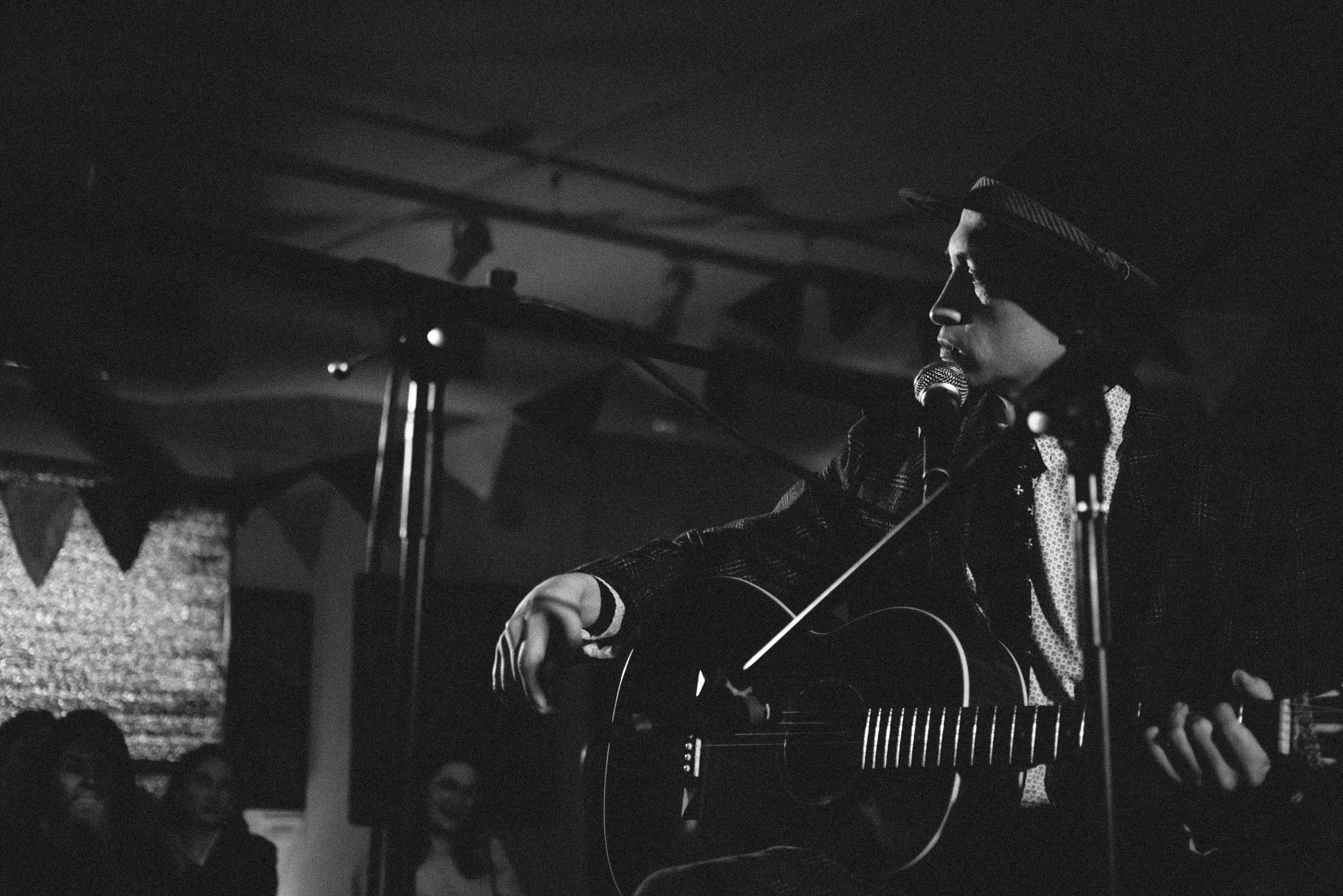 Квартирник с ветром. Контент фотограф Илья Урс