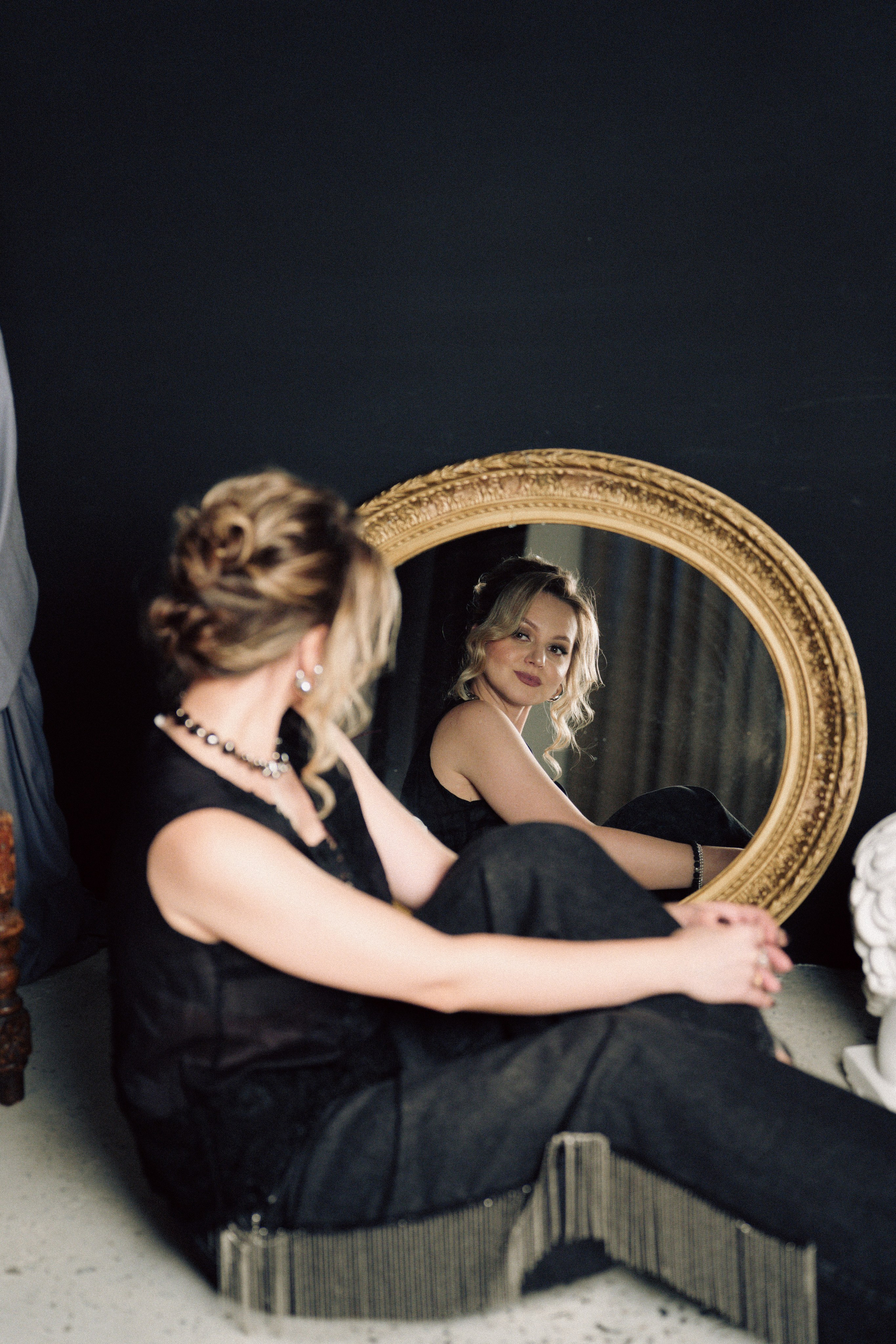 НОВОГОДНЯЯ ФОТОСЕСИИЯ В СТУДИИ ДЛЯ ДЕВУШКИ И ПРОГУЛКА ПО ЧЕРНЫШЕВСКОЙ. Профессиональный фотограф, Санкт-Петербург — Виктория Богомолова