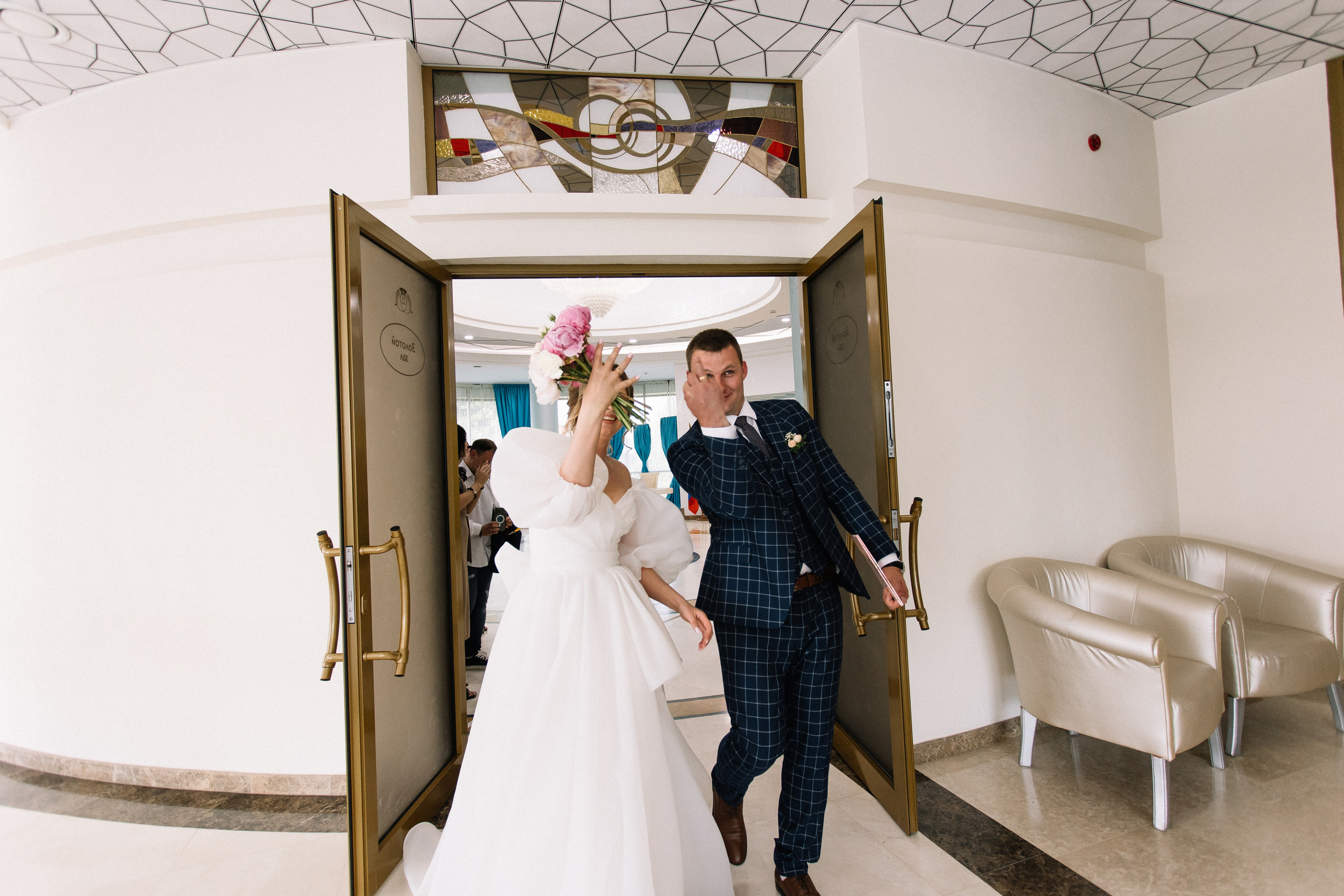 Свадебная прогулка+загс. Фотограф в Иркутске