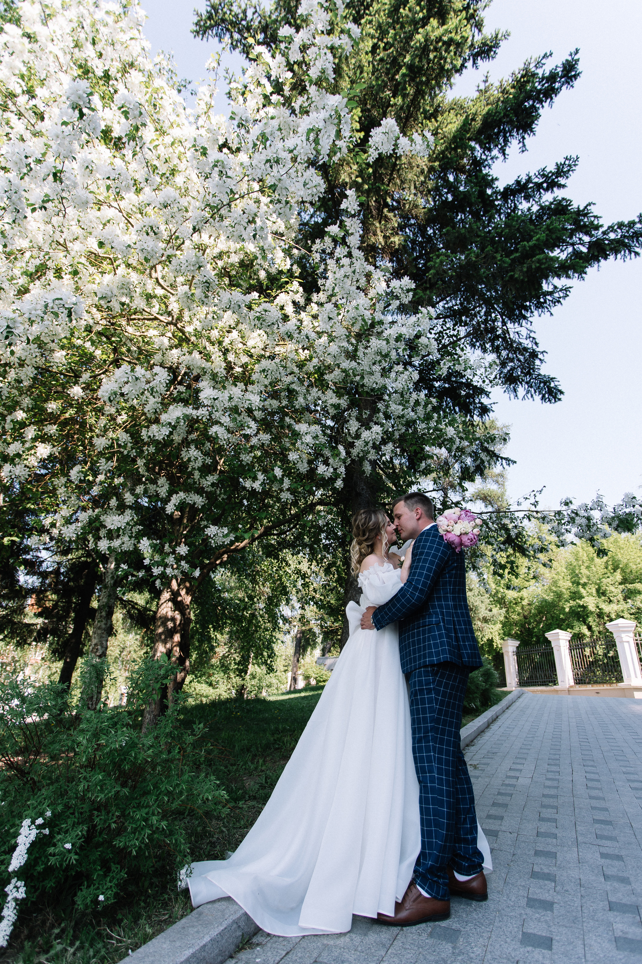 Свадебная прогулка+загс. Фотограф в Иркутске