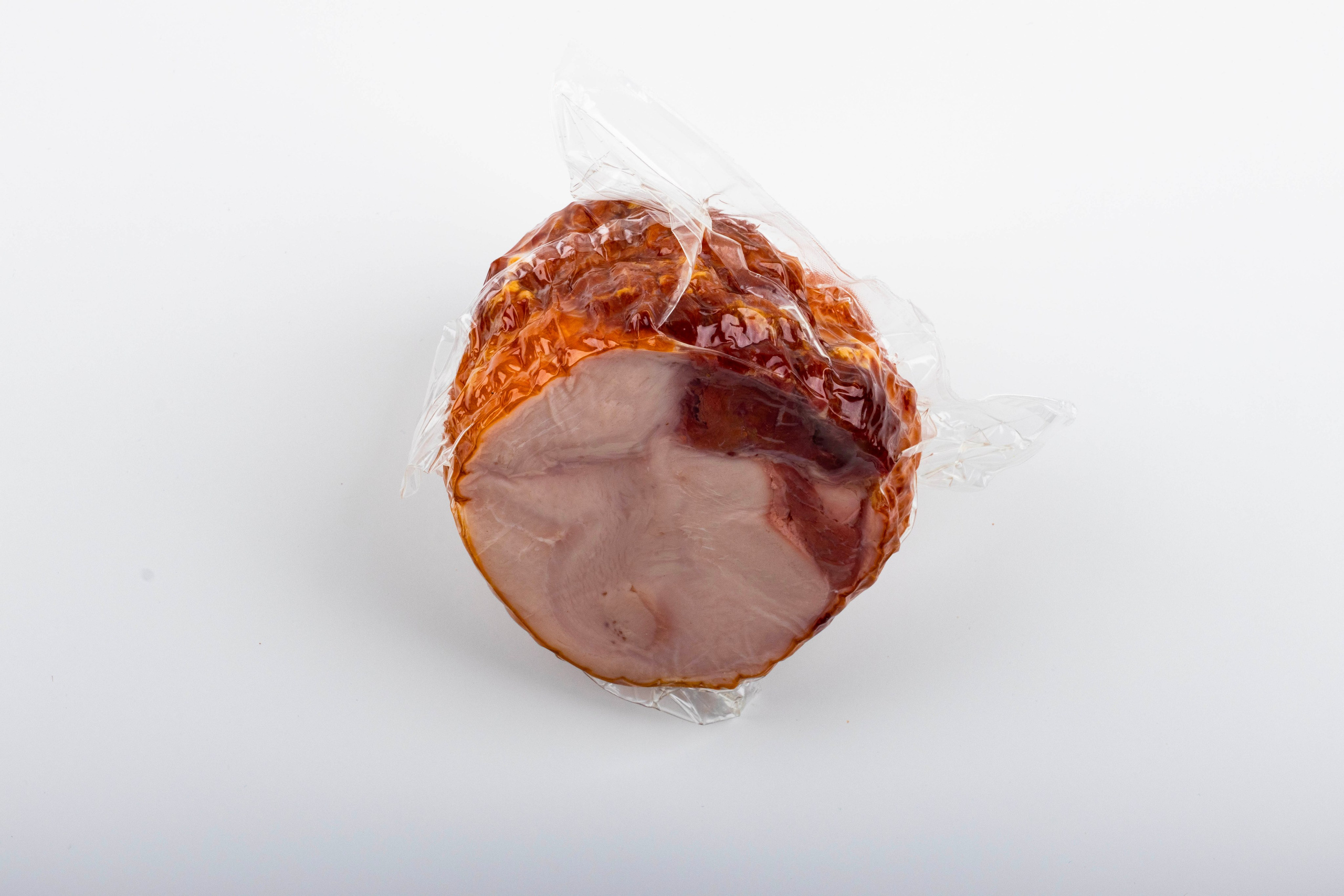 Фуд — съемка для производства колбасной продукции в г. Шахты — «Невский». Фотограф Александр Радионов | Профессиональная фуд — фотосъёмка в Ростове‑на‑Дону