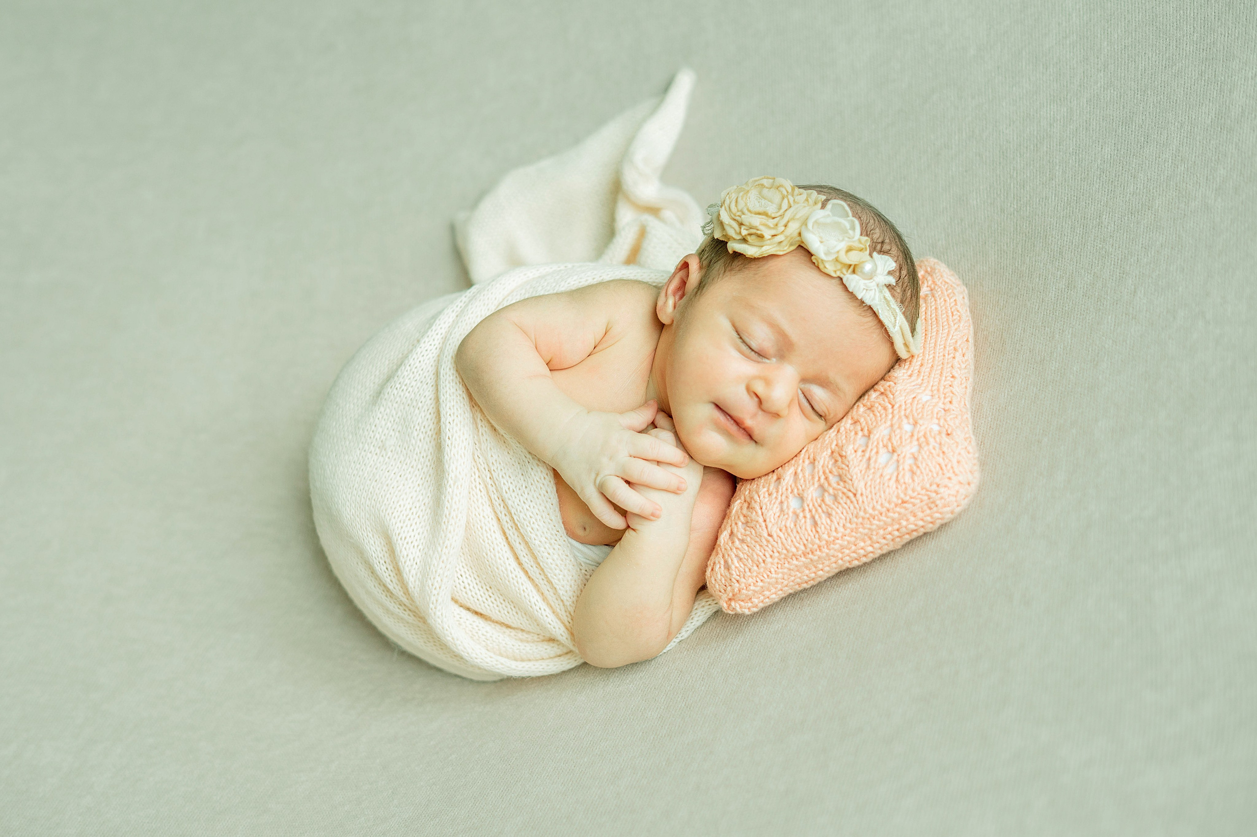 ФОТОГРАФ НОВОРОЖДЕННЫХ В КРАСНОДАРЕ