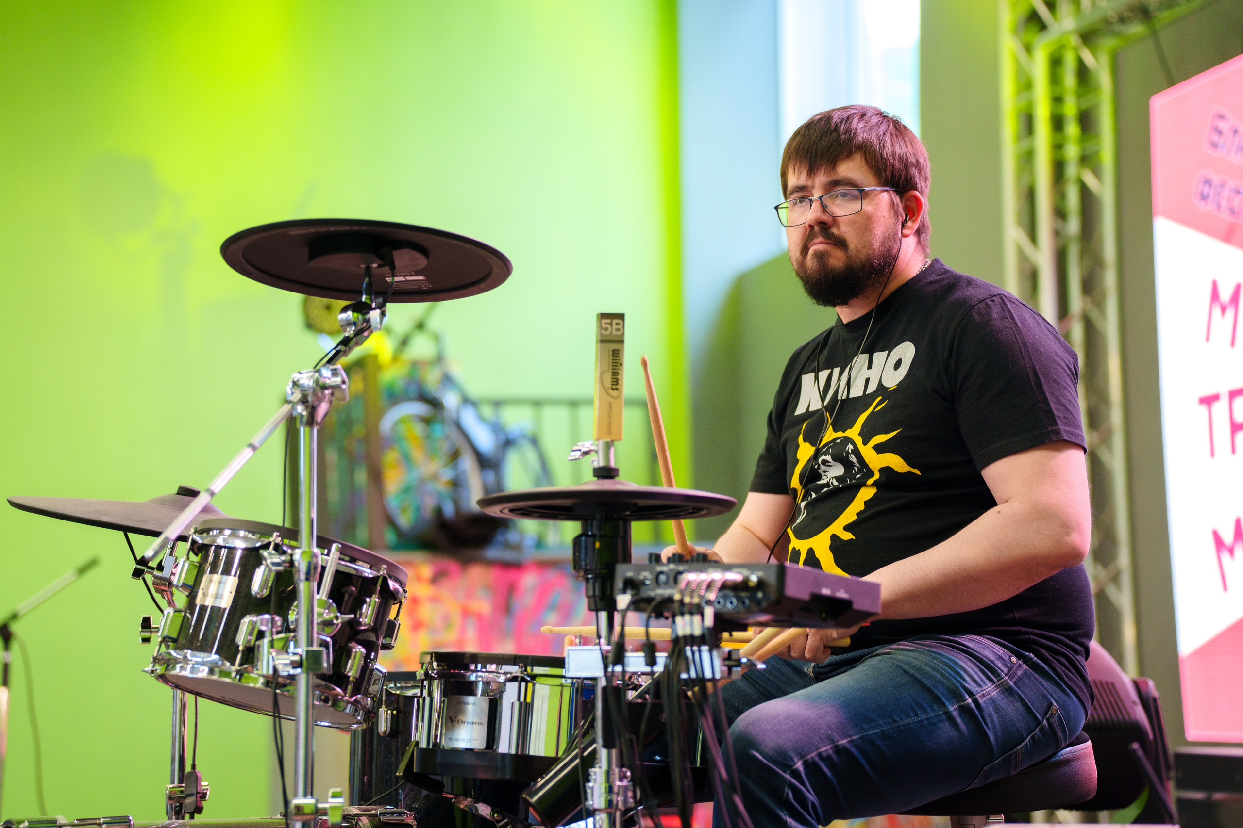 Благотворительный фестиваль «Мир! Труд! Май!» — КЦ «Октябрь» (13.05.2023). Фотограф Андрей Чеботок (Белгород, Курск, Воронеж, Старый Оскол)