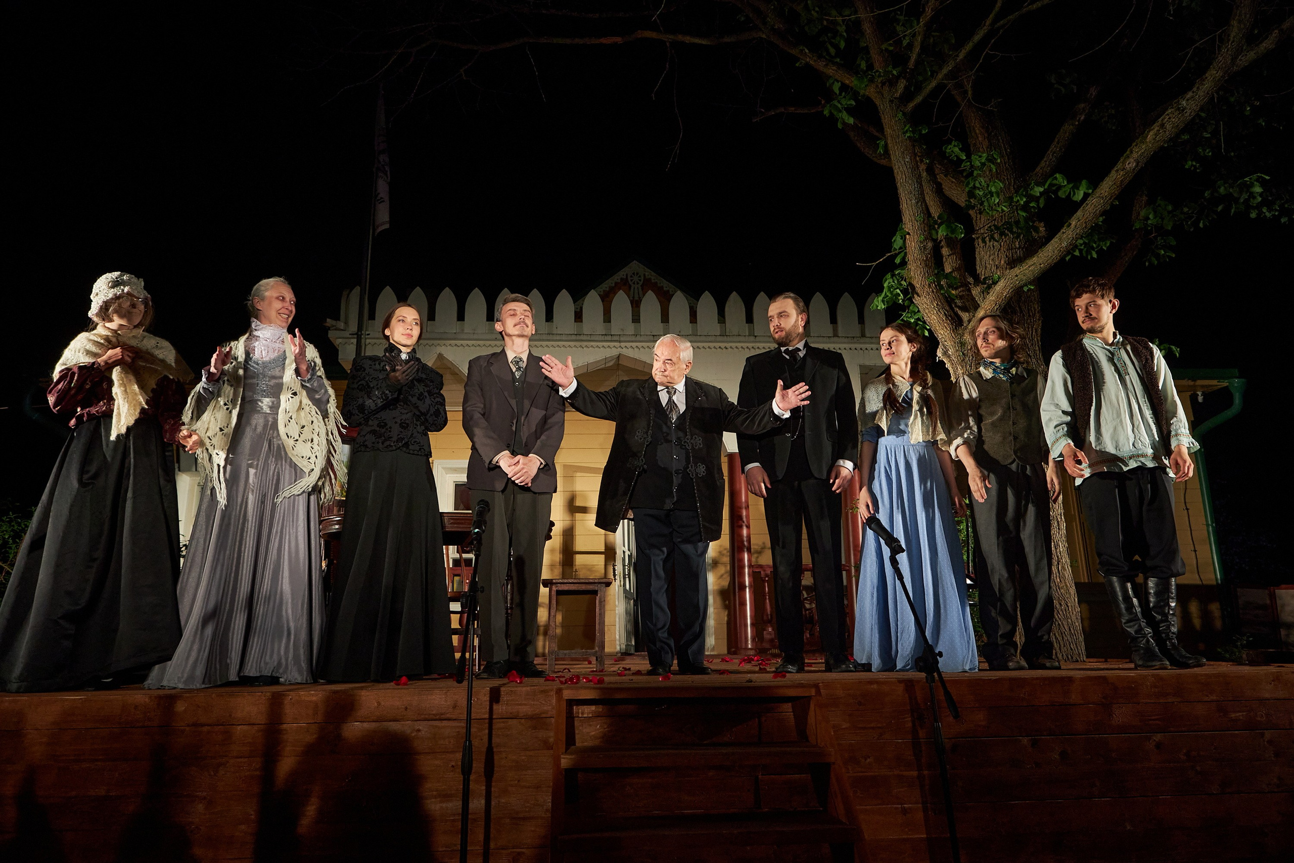 Театральные постановки