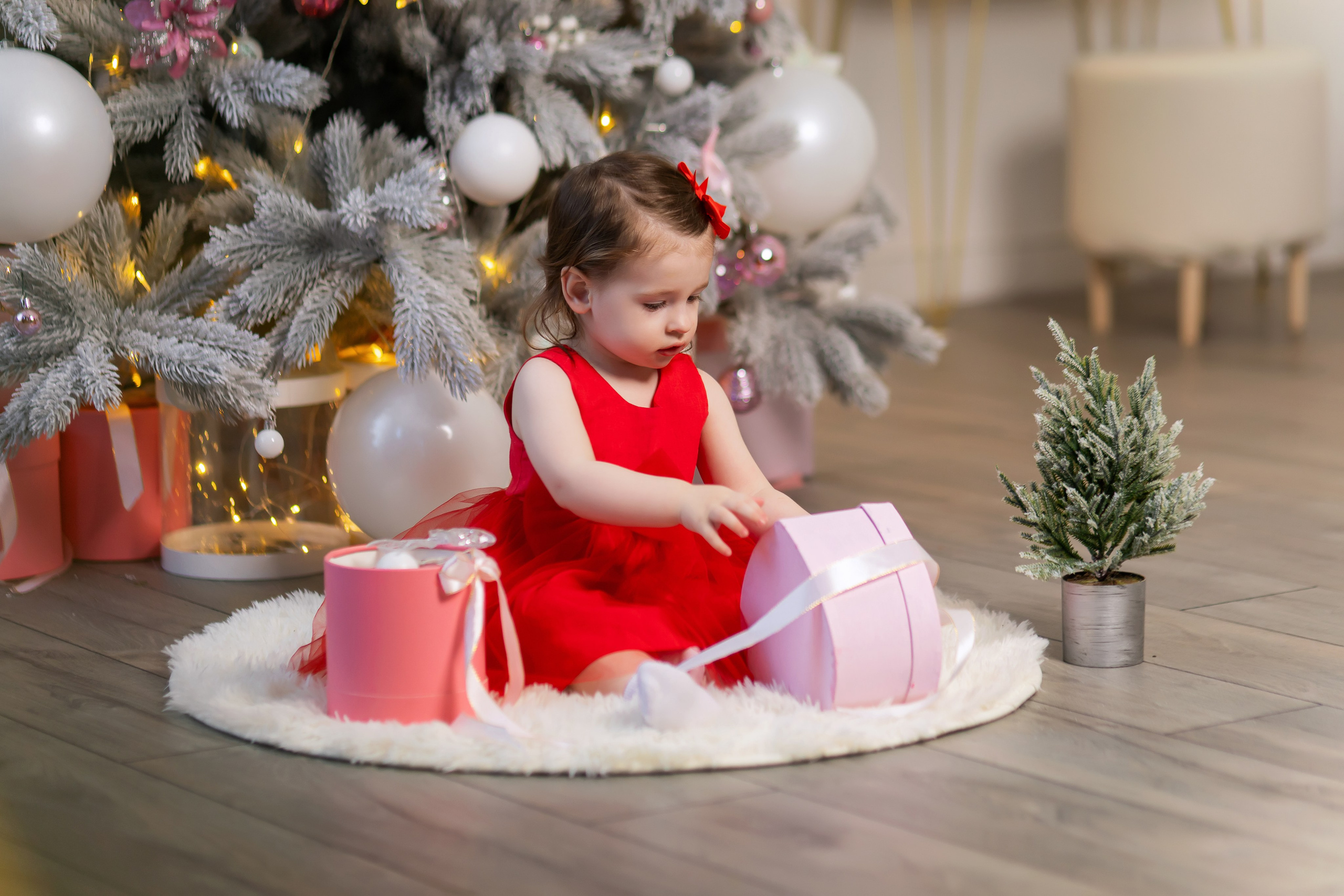 Ваши фотографии. Интерьерная фотостудия Background в Омске