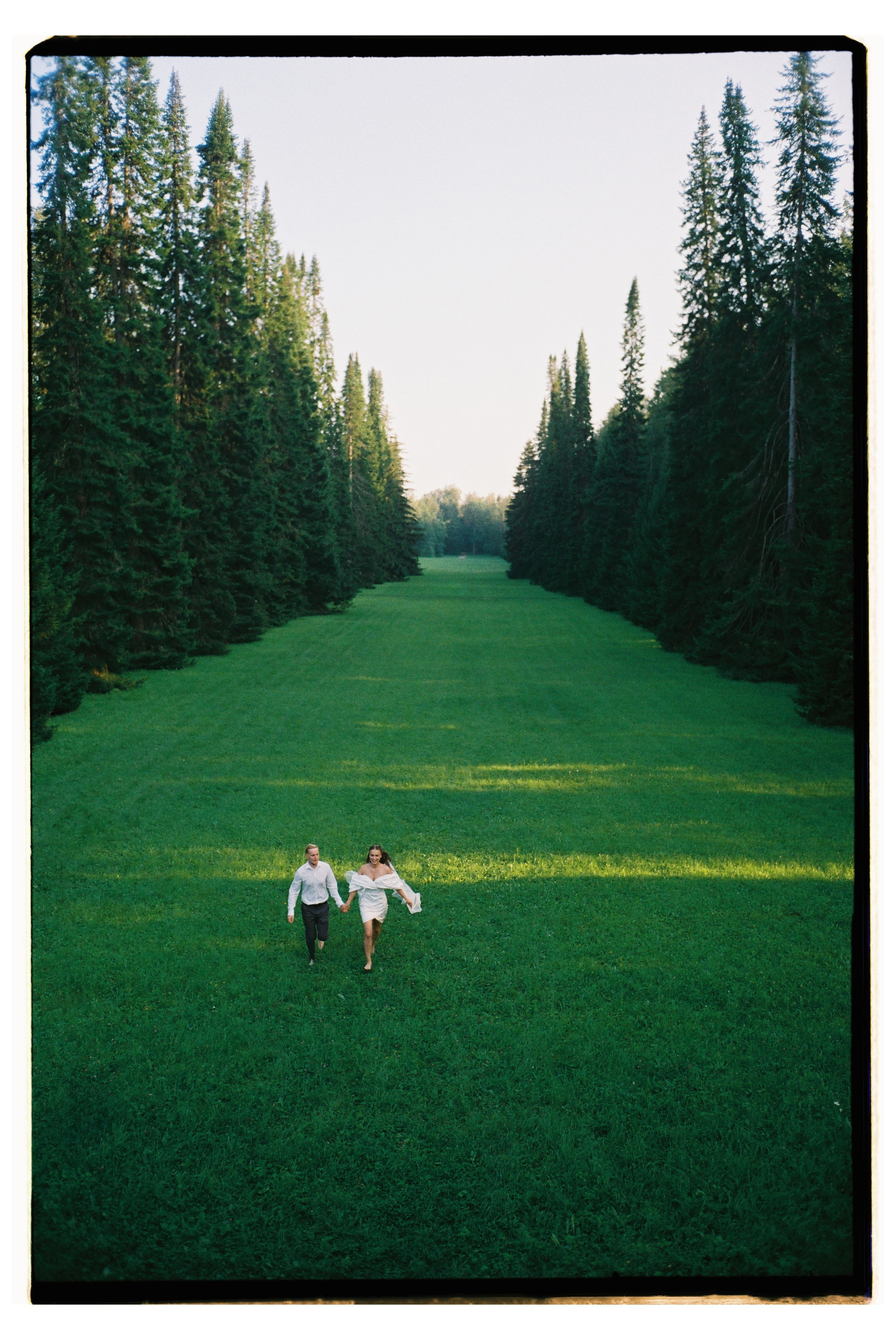 Александр & Варвара. Сестры Карабаза. Фотографы и ретушеры в Москве и Санкт-Петербурге
