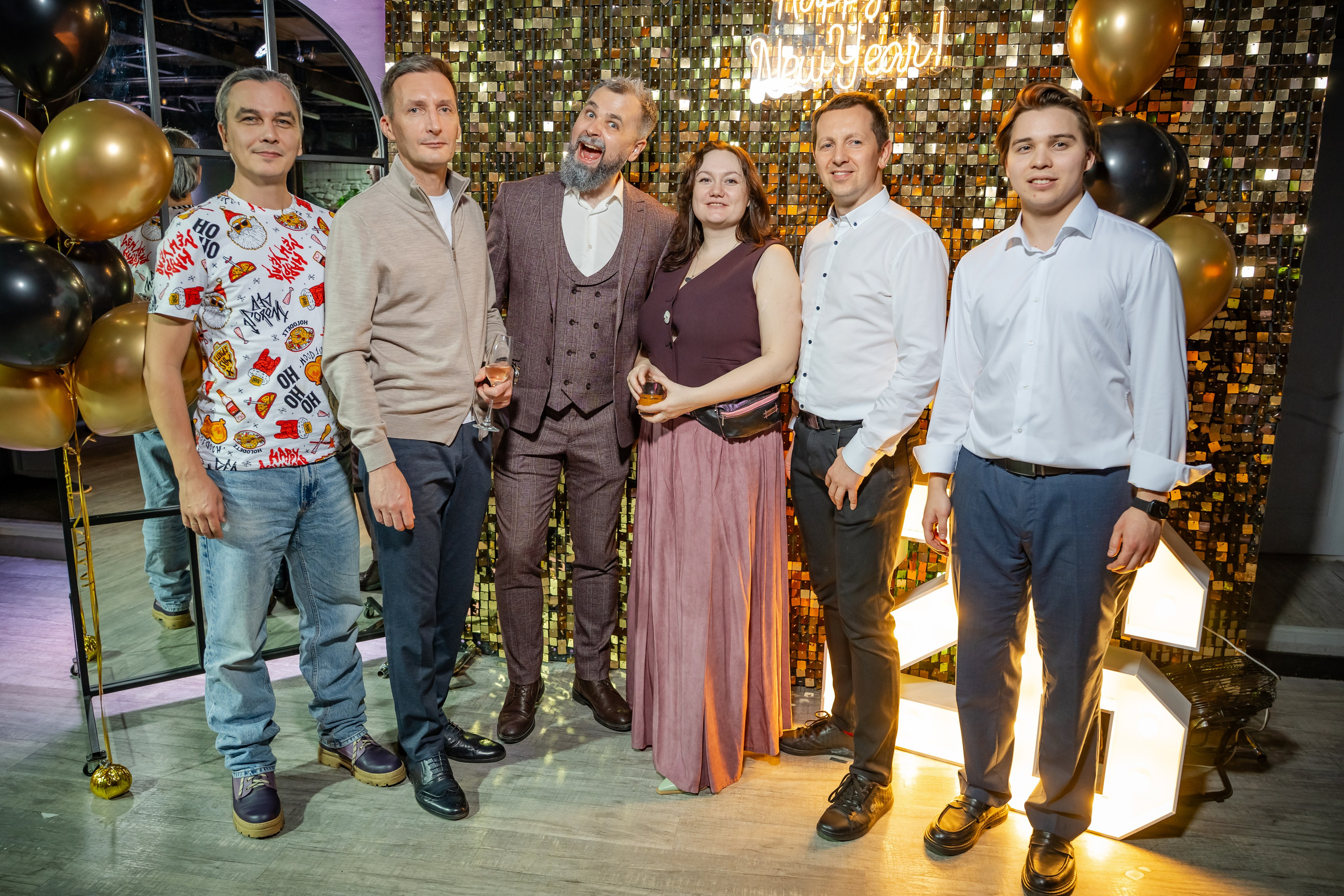 Корпоратив в Loft Memories Декабрь 2025. Фотограф Александр Вишняков