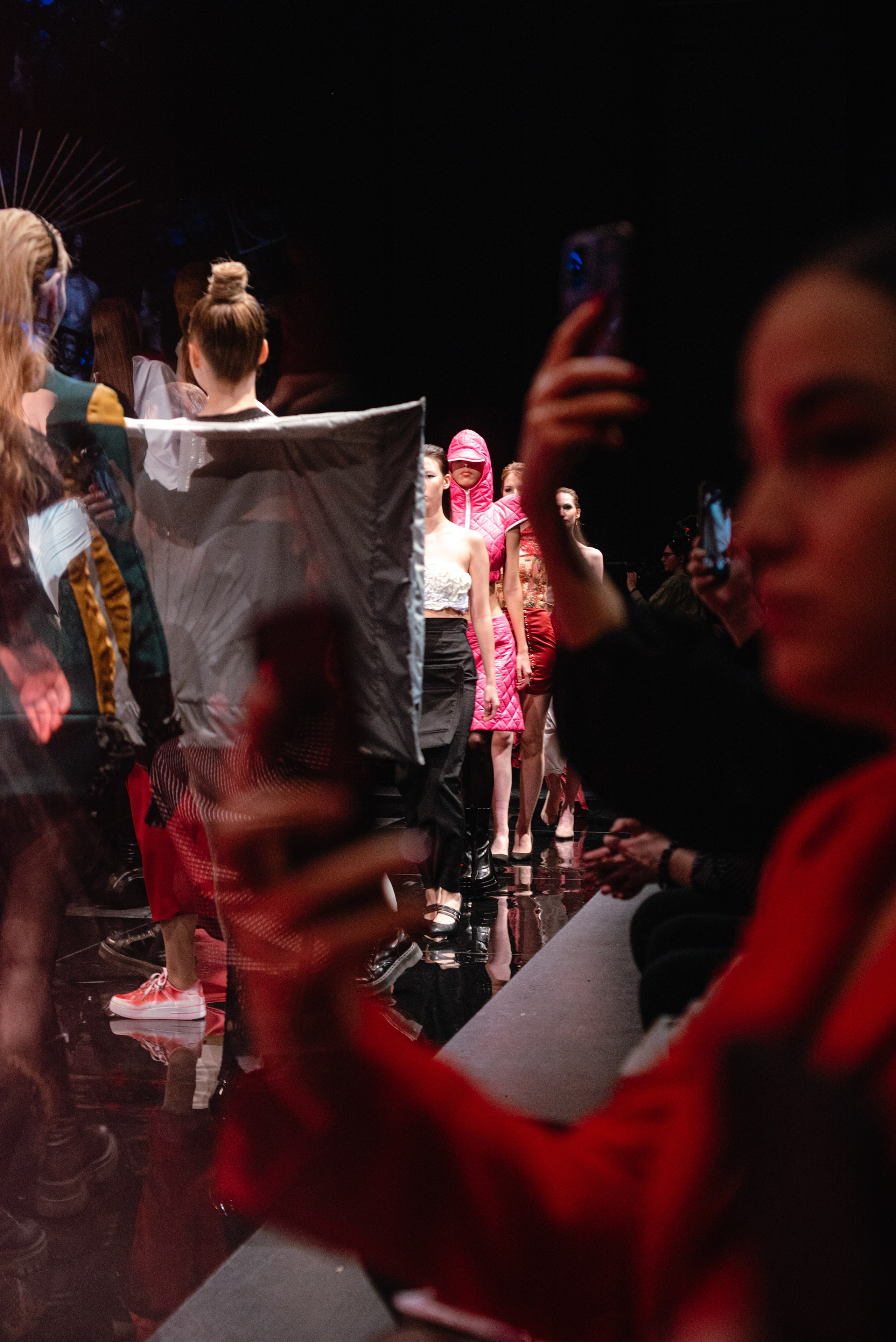 SPBFW'24 // SPb Fashion Week 2024. Фотограф Элина Брусенцева