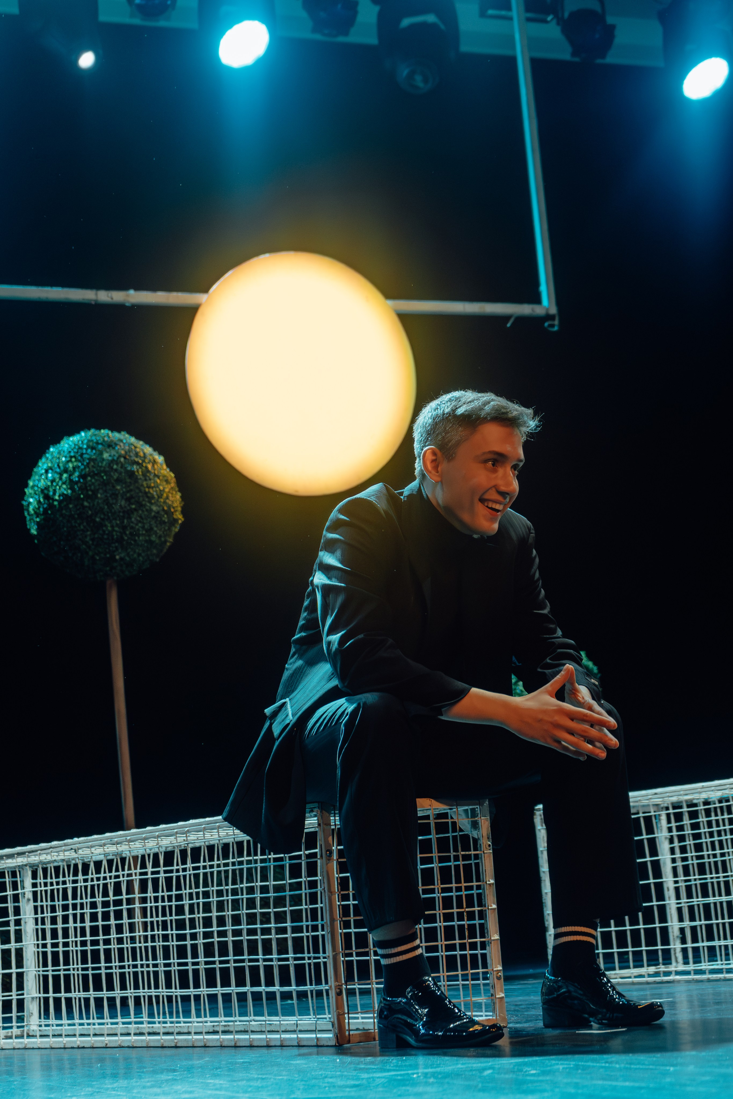 Сначала театр — театр с начала. «Дикарь». Никита Скрипник — ТЕАТР В СТИЛЕ ФЭШН