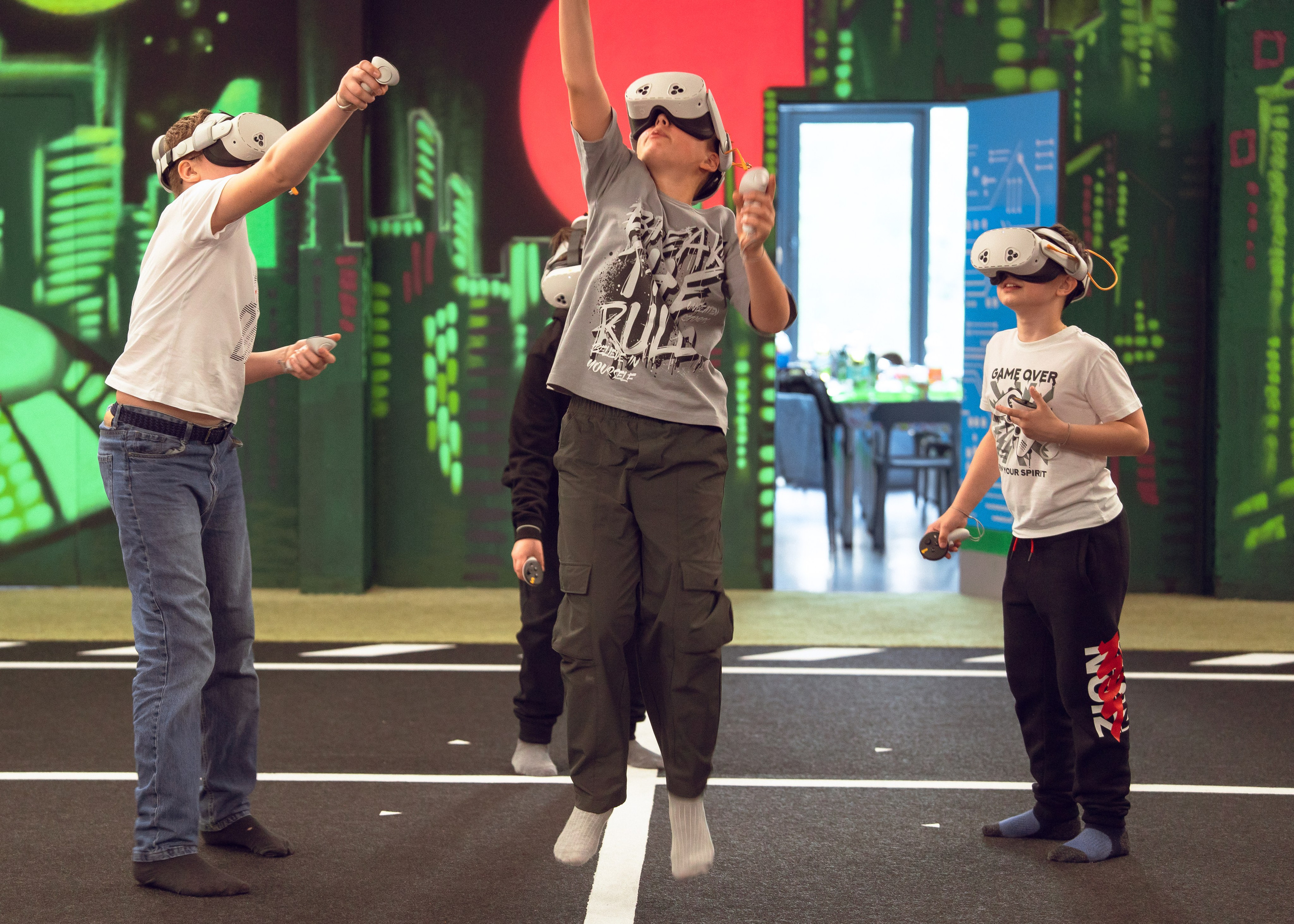 VR «Нереальность». Крамер Юлиана детский и семейный фотограф