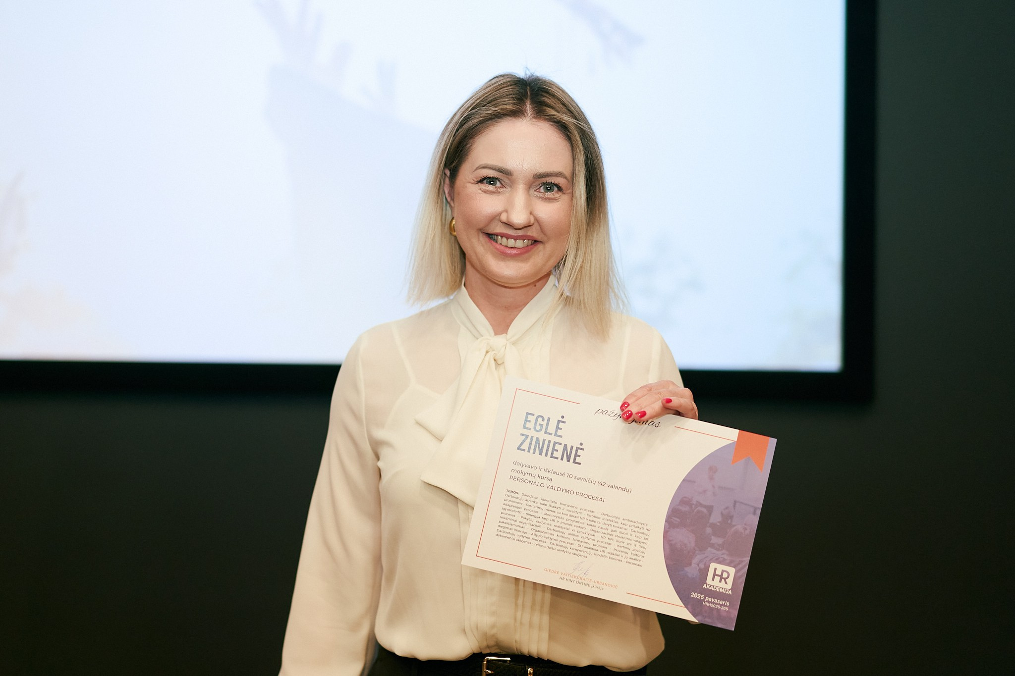 HR Hint Online. Photographer in Vilnius