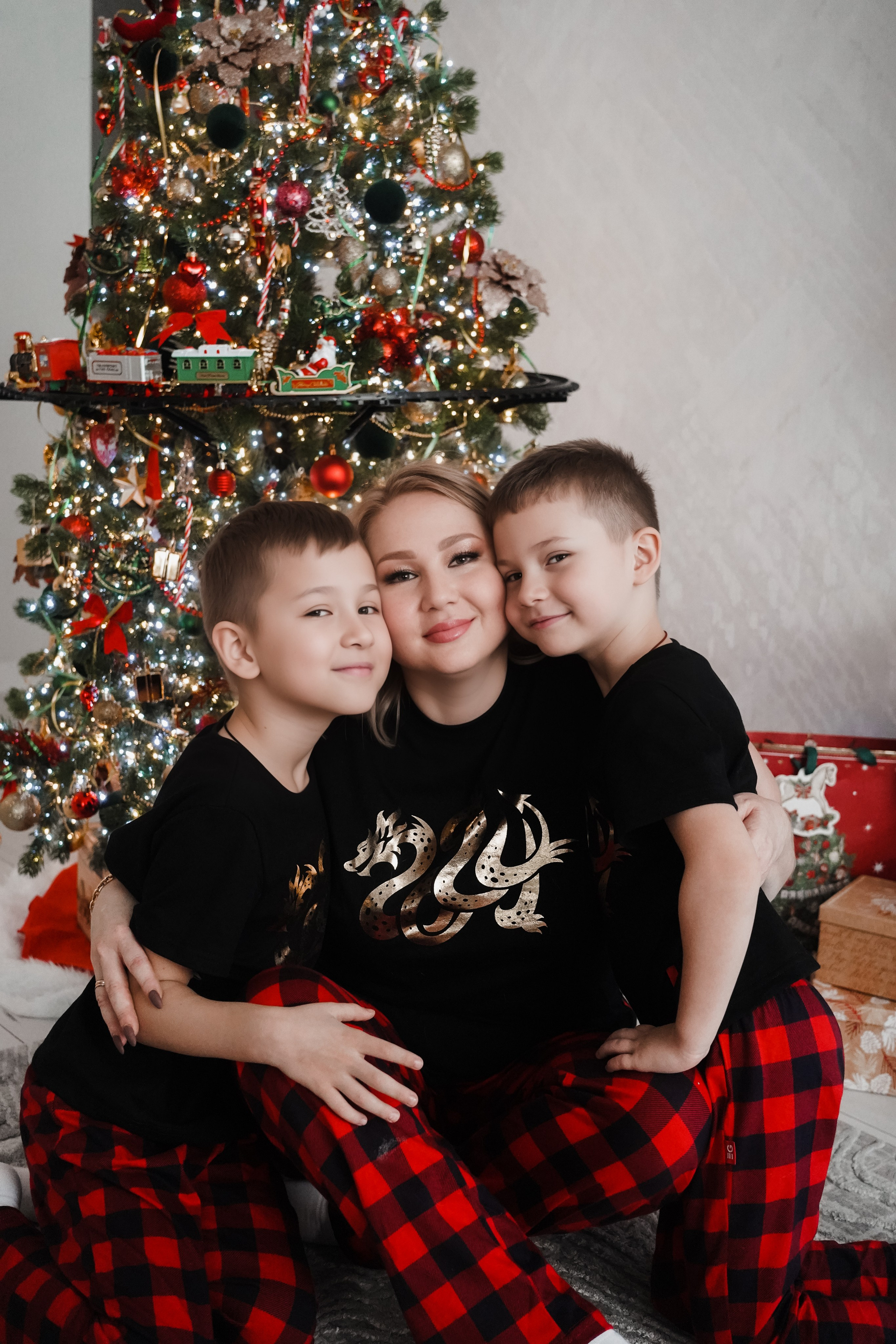 Новогодняя семейная фотосессия. Фото и видео съемка