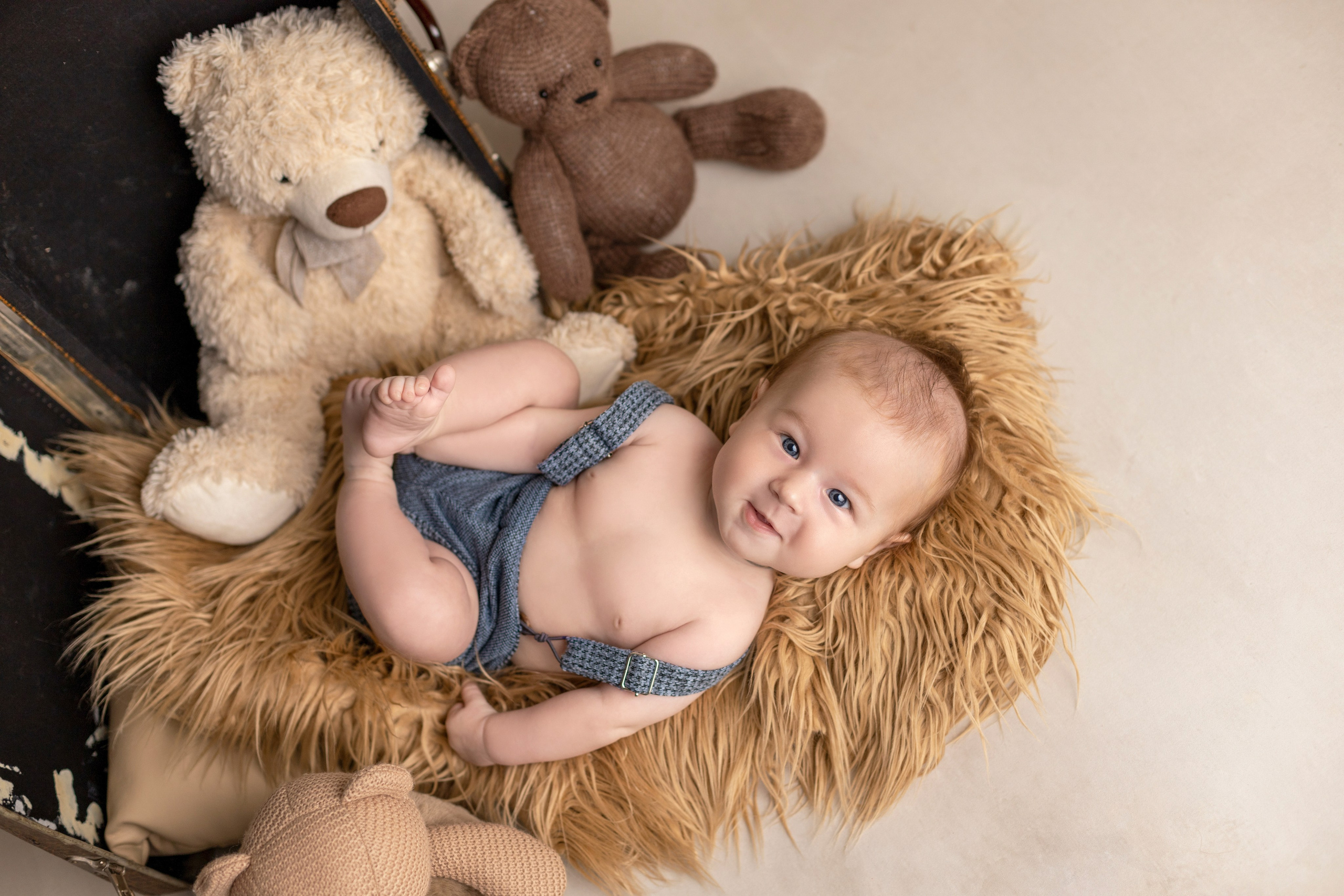 Лев, 1,5 месяца. Фотограф новорожденных в Нижнем Новгороде Надежда Кадылкина