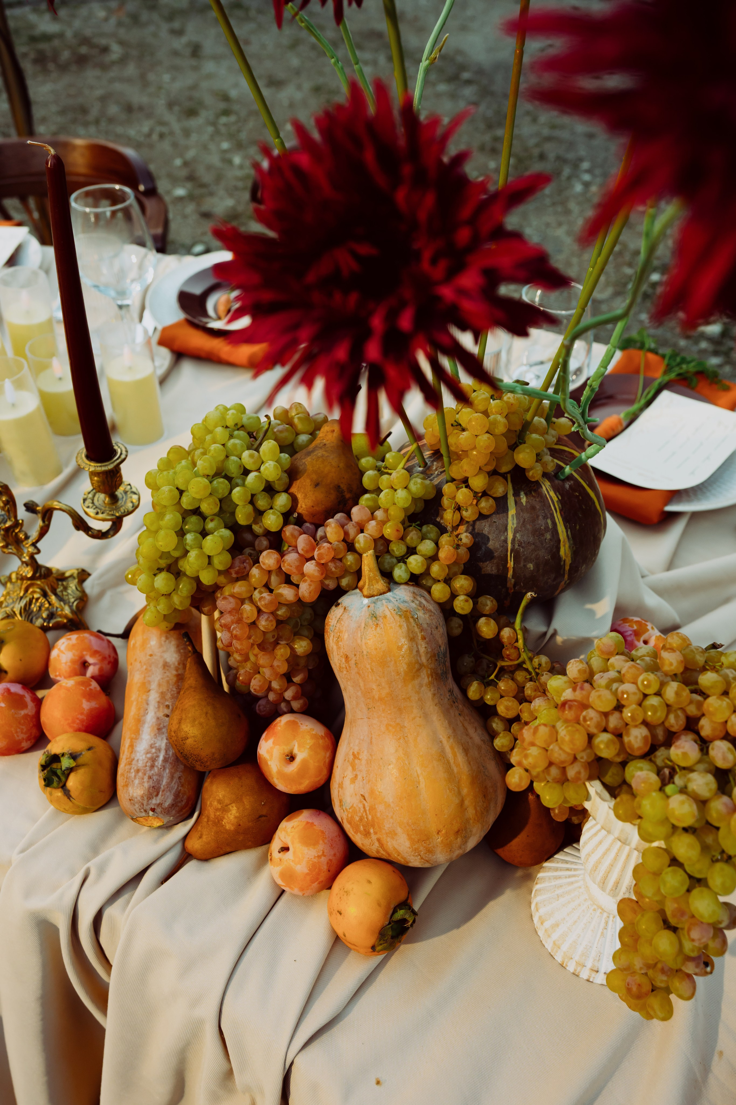 S & E. Главная