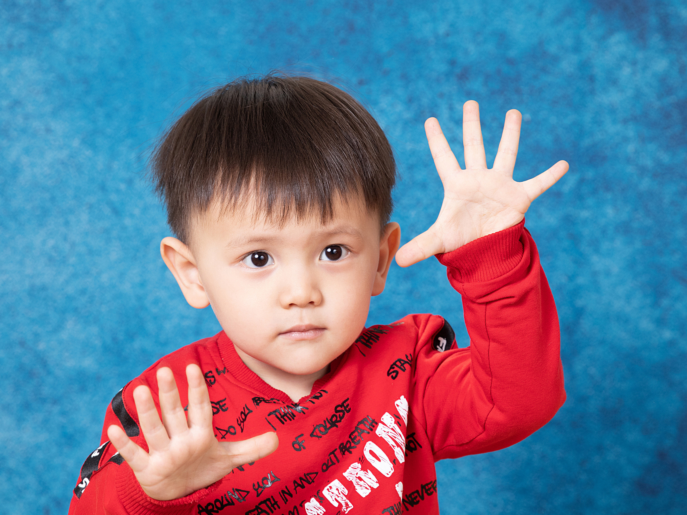 Стильные эмоциональные детские портреты. Детский фотограф в Алматы, виньетки, выпускной альбом Алматы