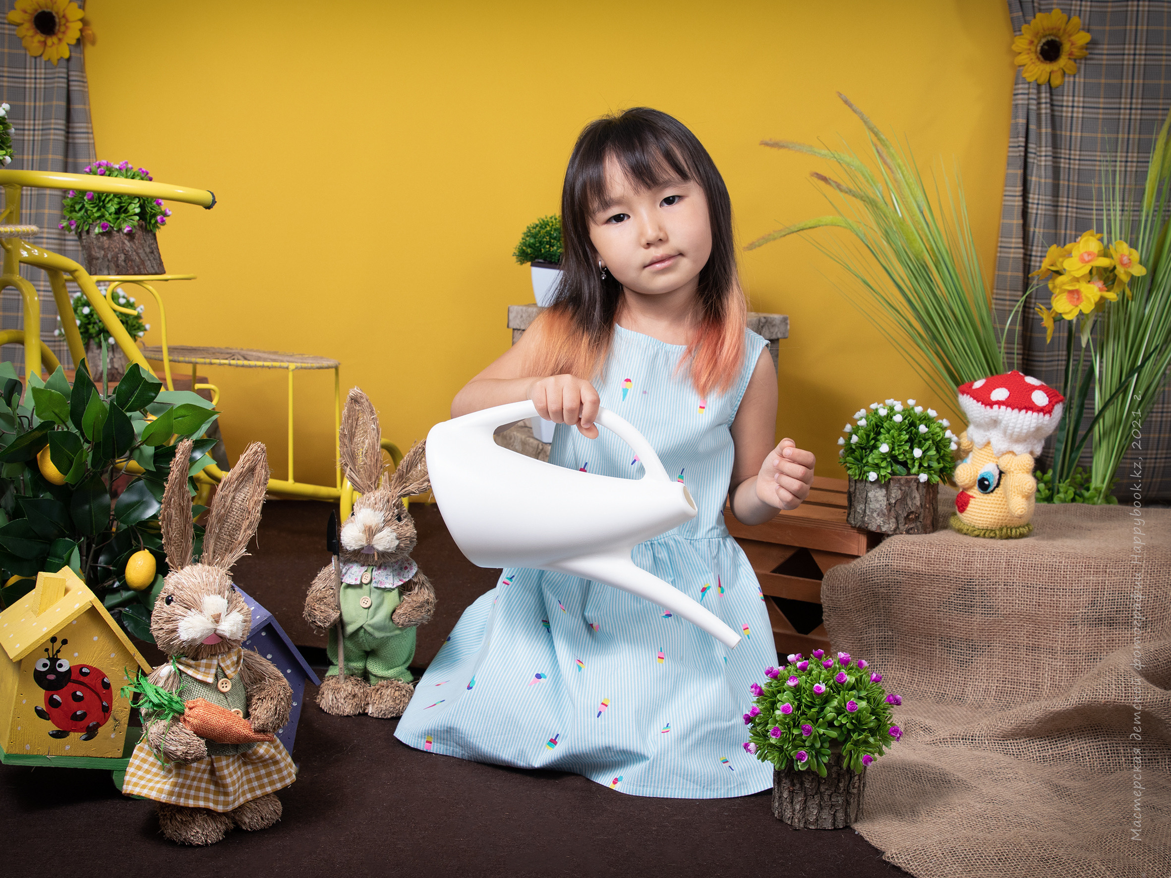 Фотосессия «Весна». Детский фотограф в Алматы, виньетки, выпускной альбом Алматы