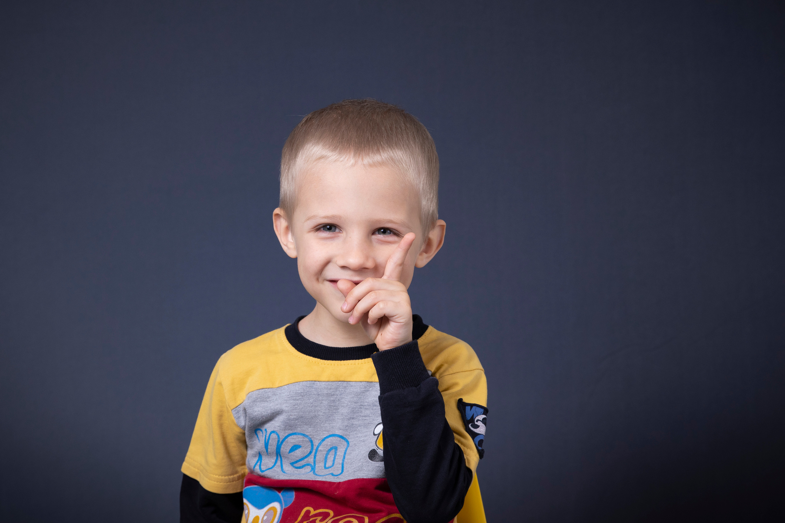 Стильные эмоциональные детские портреты. Детский фотограф в Алматы, виньетки, выпускной альбом Алматы