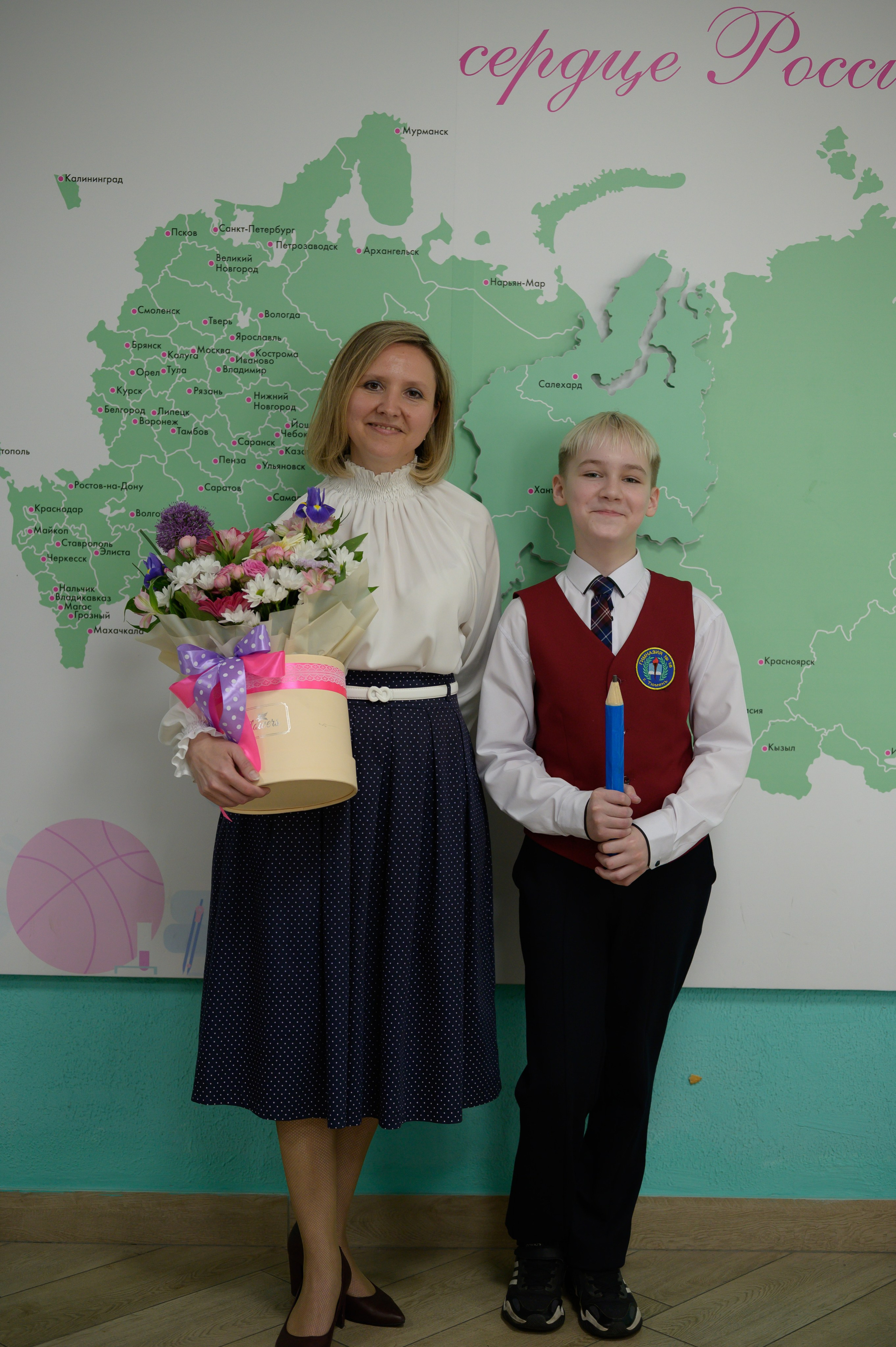 Выпускной 4Б гимназия № 16. Фотограф новорожденных, семейный детский в Тюмени Татьяна Морозова