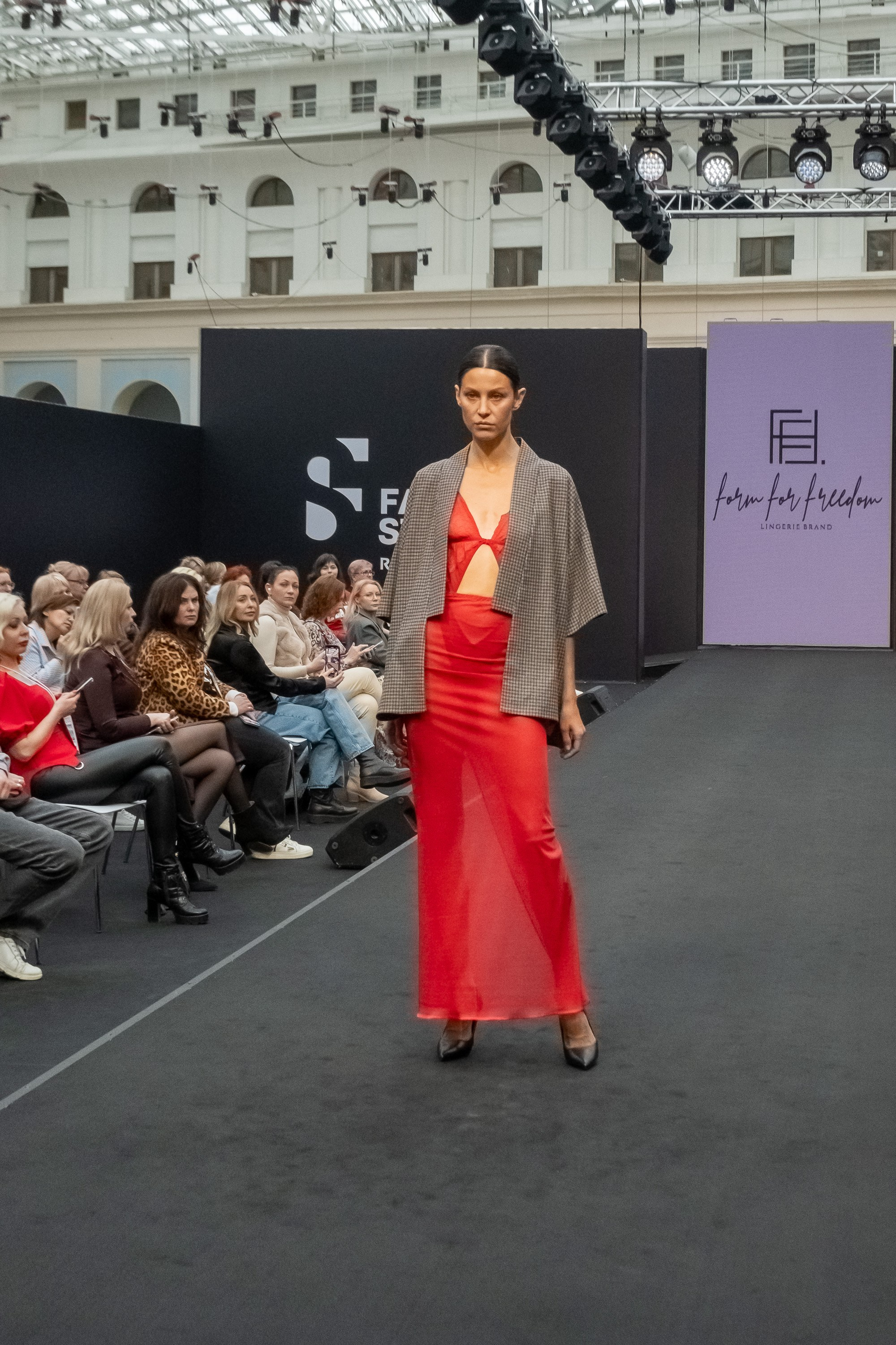 FASION STYLE 2025 ВЕСНА. Фёдор Карпов — профессиональный фотограф, работаю в Москве и области