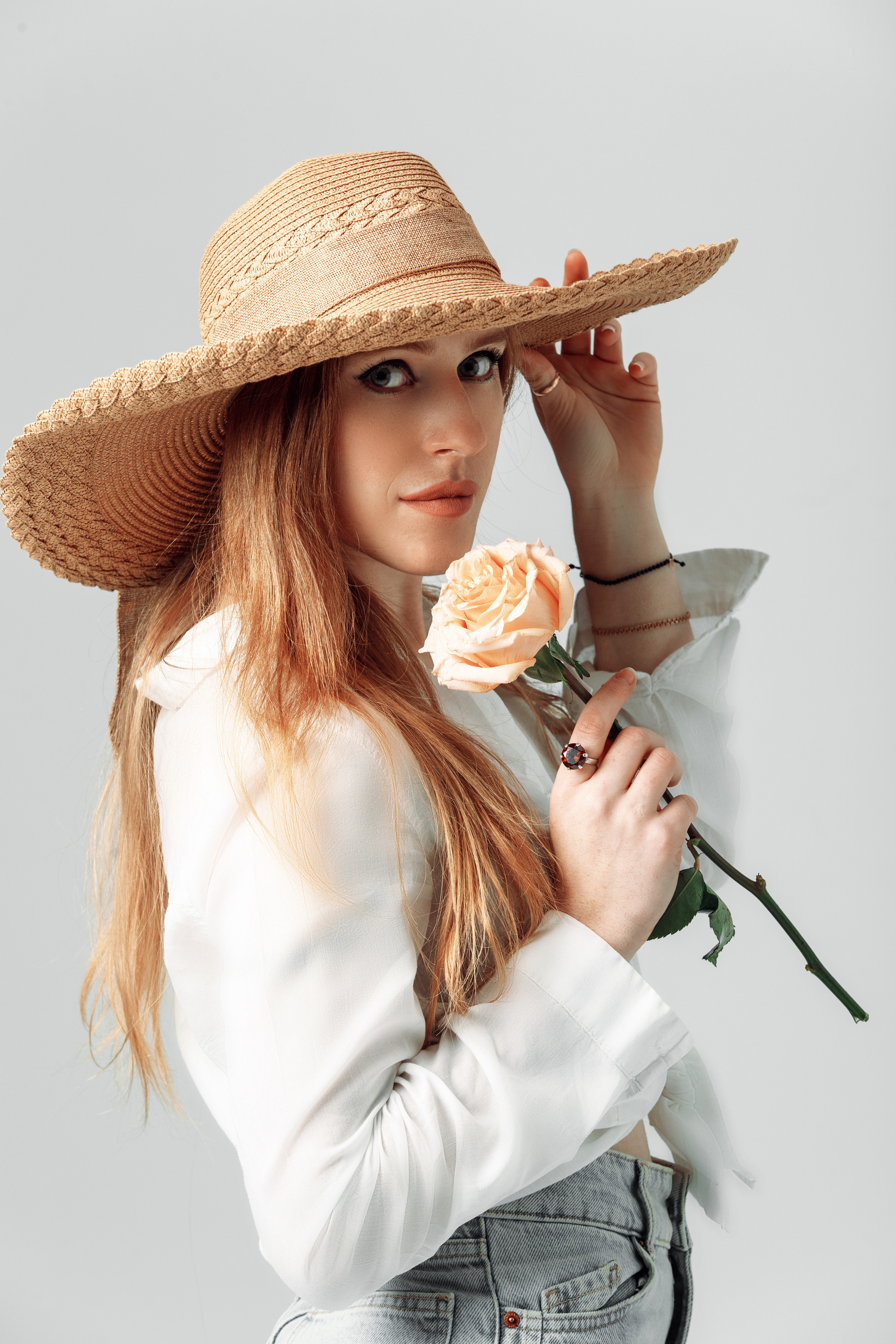 Маша, фотосессия в студии. Свадебный фотограф в Барановичах Вячеслав Шах-Гусейнов, фотошкола