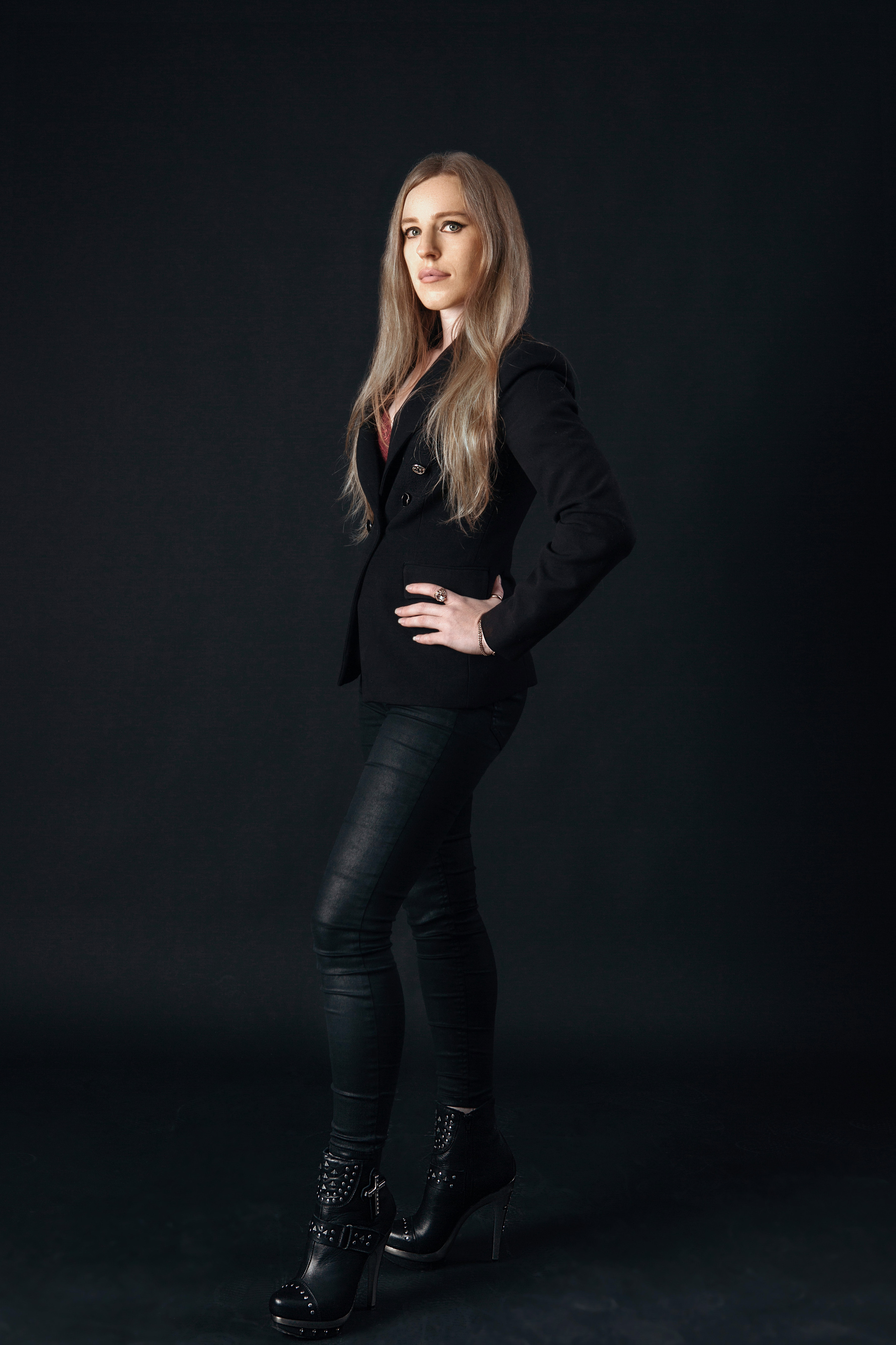 Маша, фотосессия в студии. Свадебный фотограф в Барановичах Вячеслав Шах-Гусейнов, фотошкола