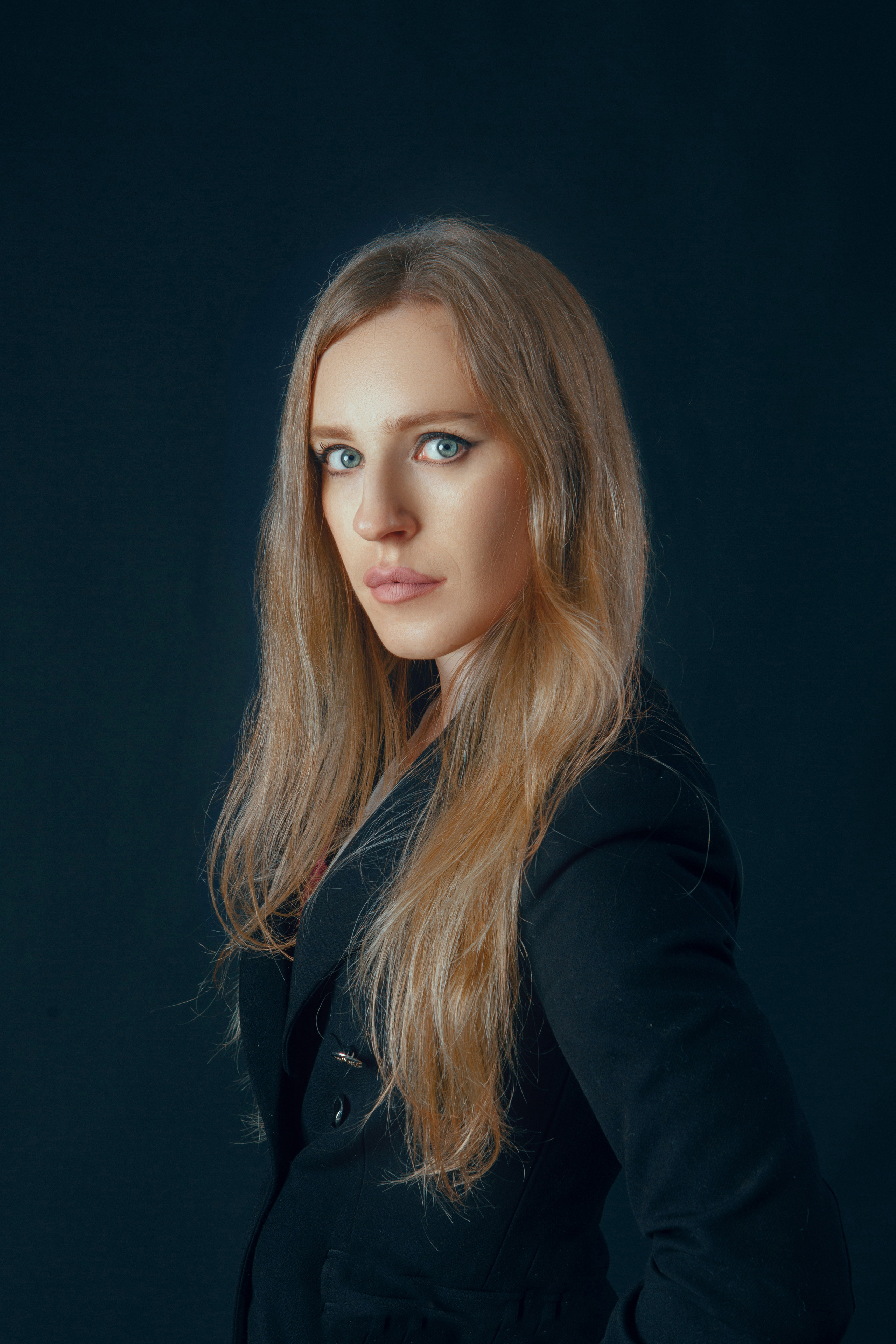 Маша, фотосессия в студии. Свадебный фотограф в Барановичах Вячеслав Шах-Гусейнов, фотошкола