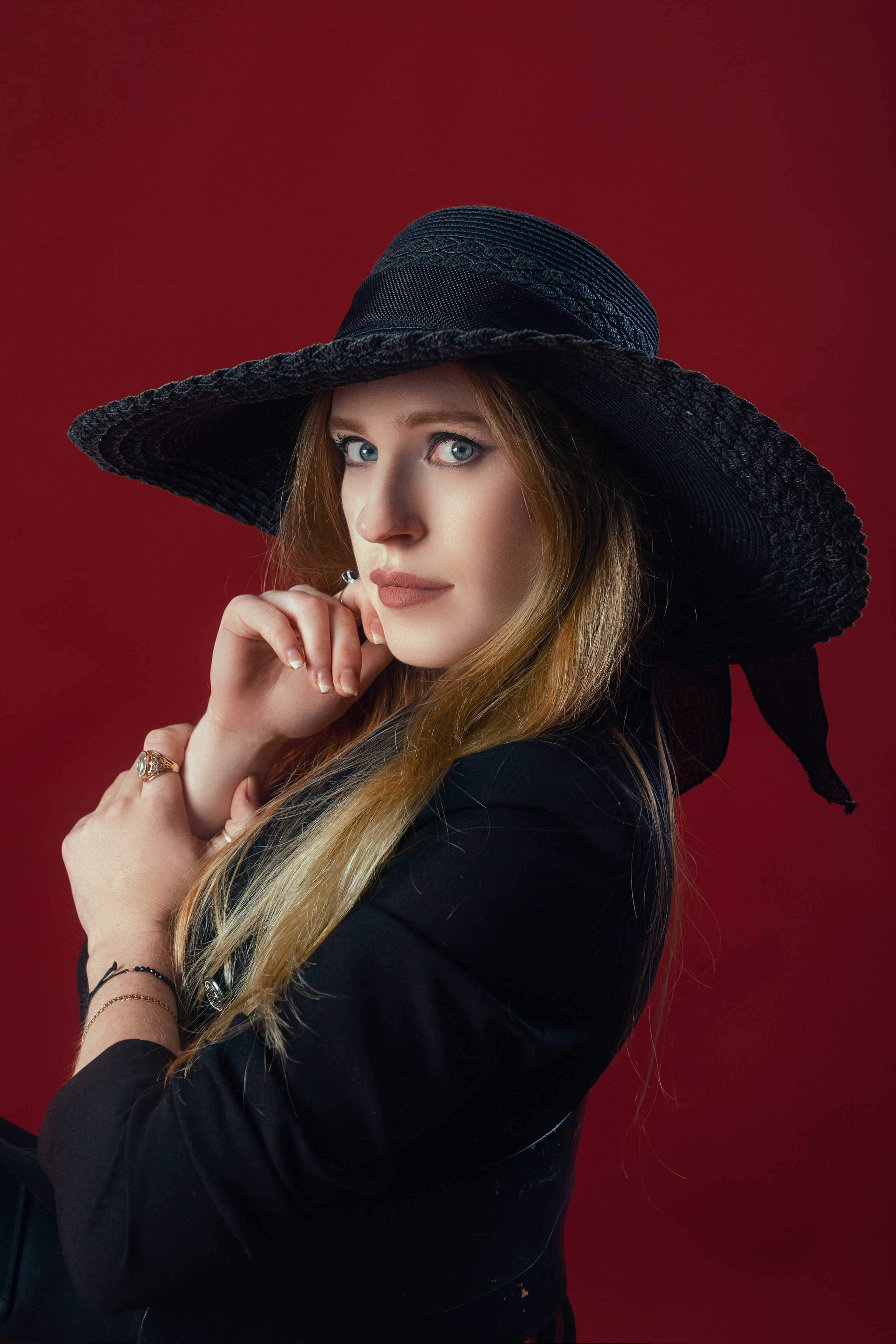 Маша, фотосессия в студии. Свадебный фотограф в Барановичах Вячеслав Шах-Гусейнов, фотошкола